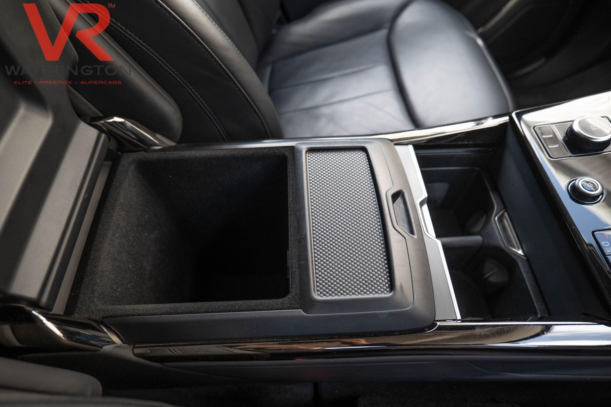 Land Rover Range Rover Sport view 26