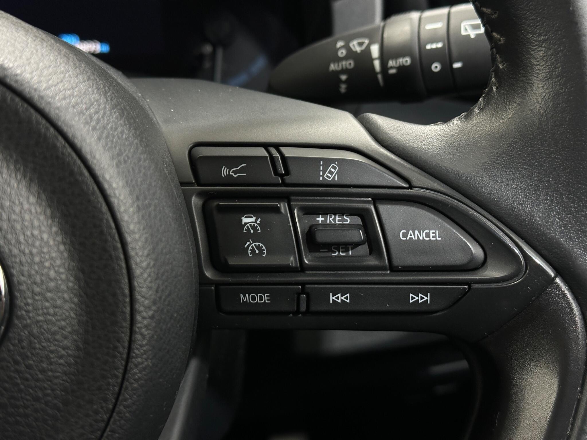 Toyota Yaris Cross view 16