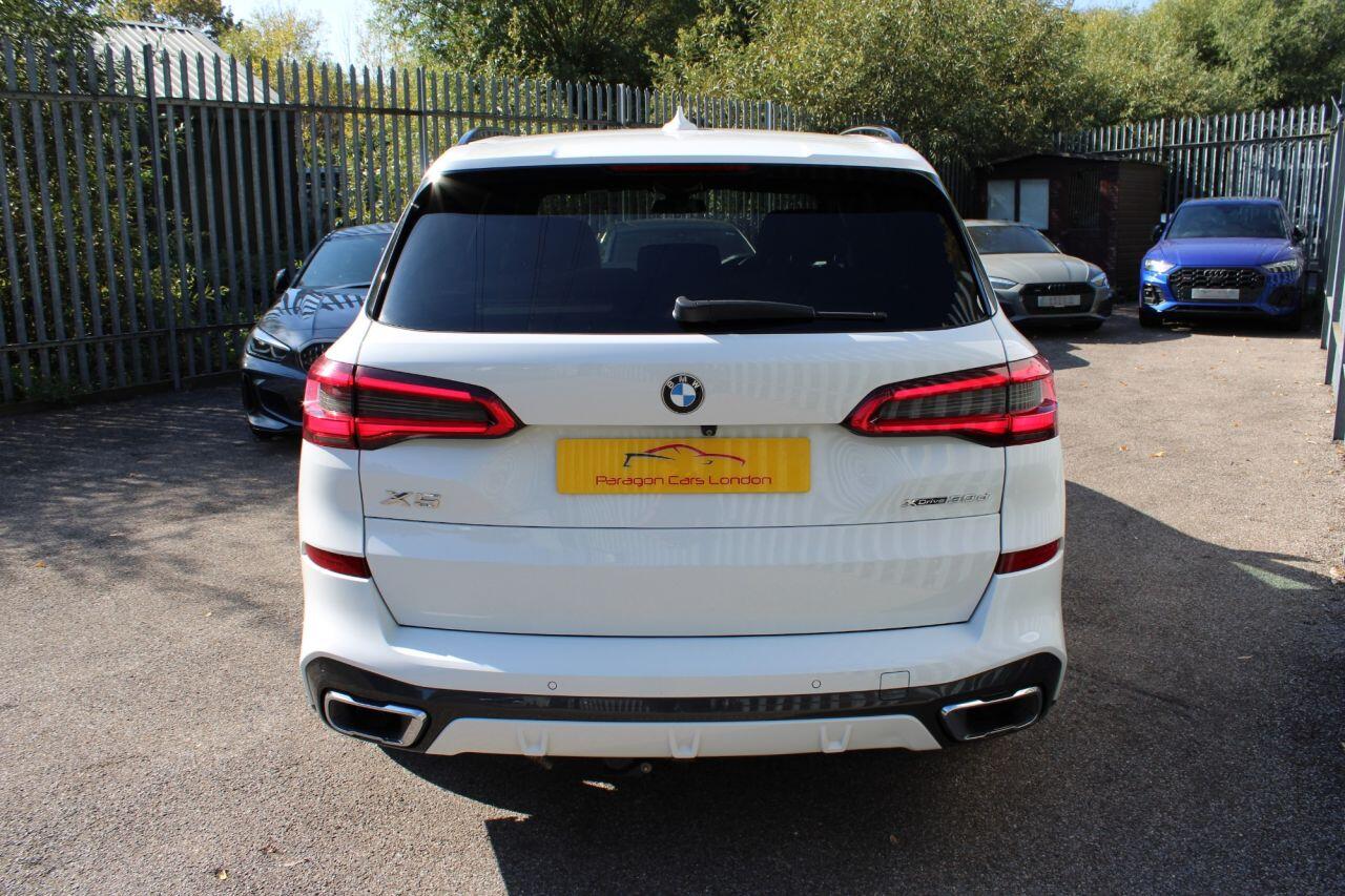 BMW X5 view 8