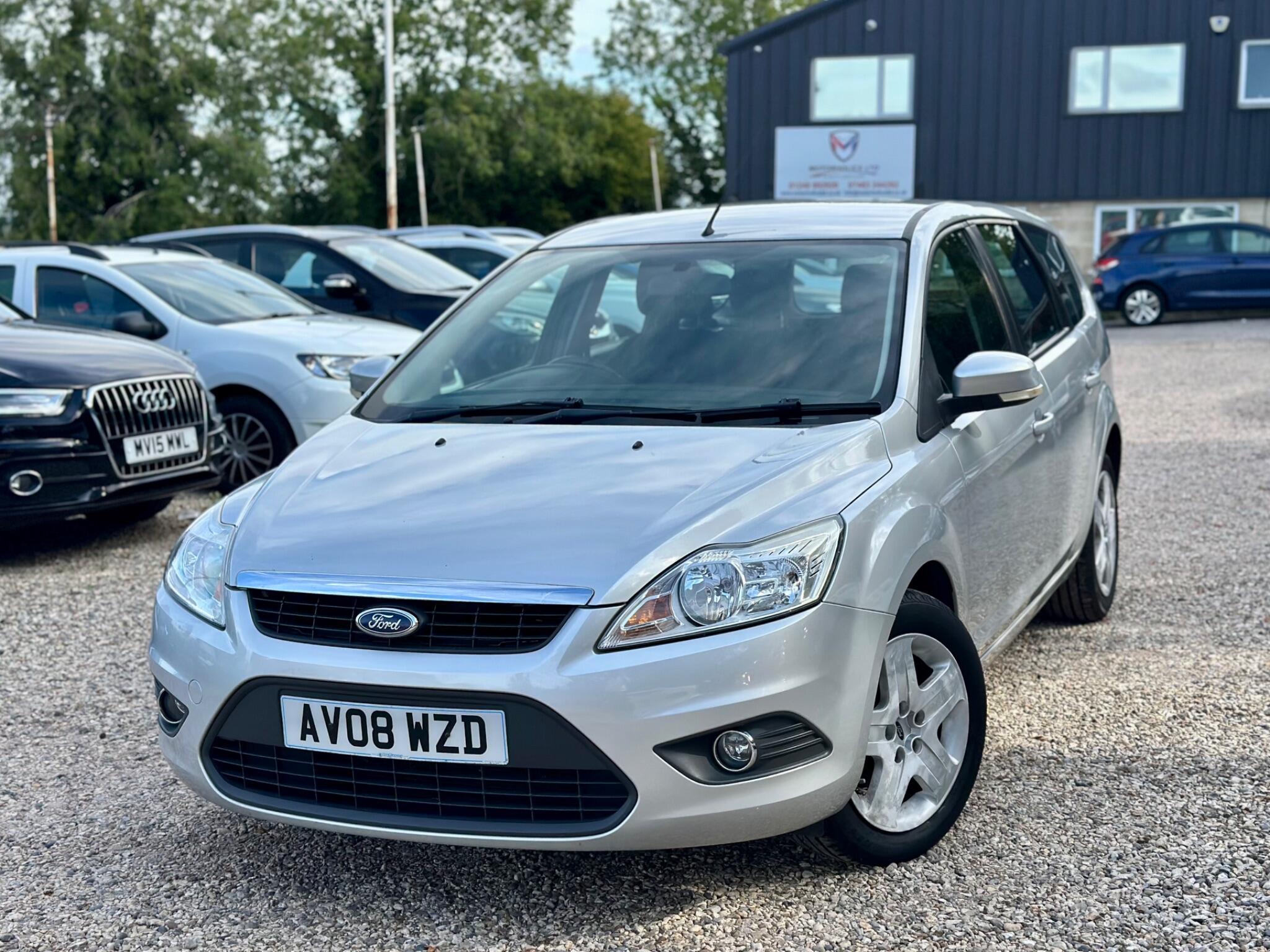 Ford Focus view 3