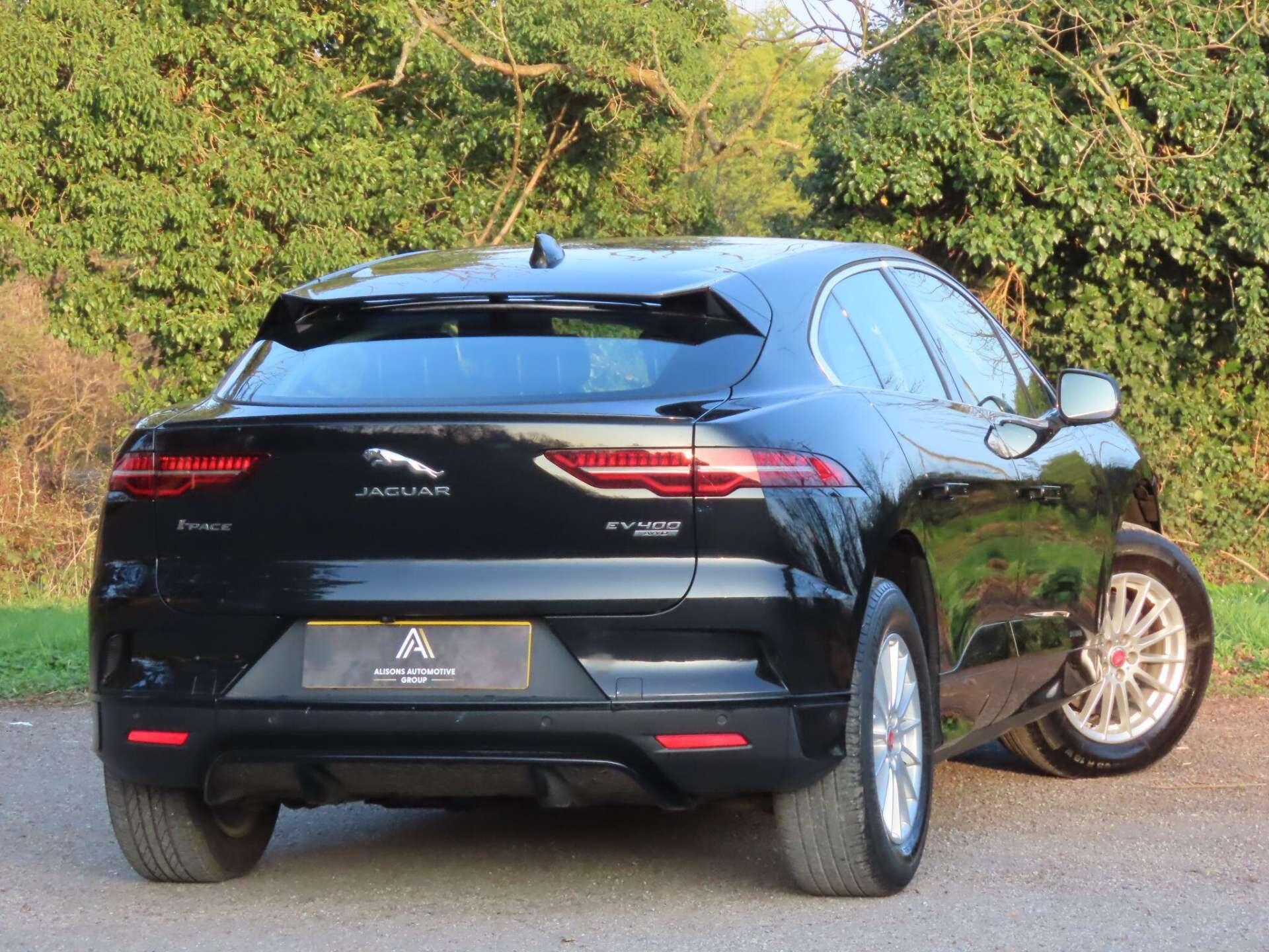 Jaguar I-Pace view 5