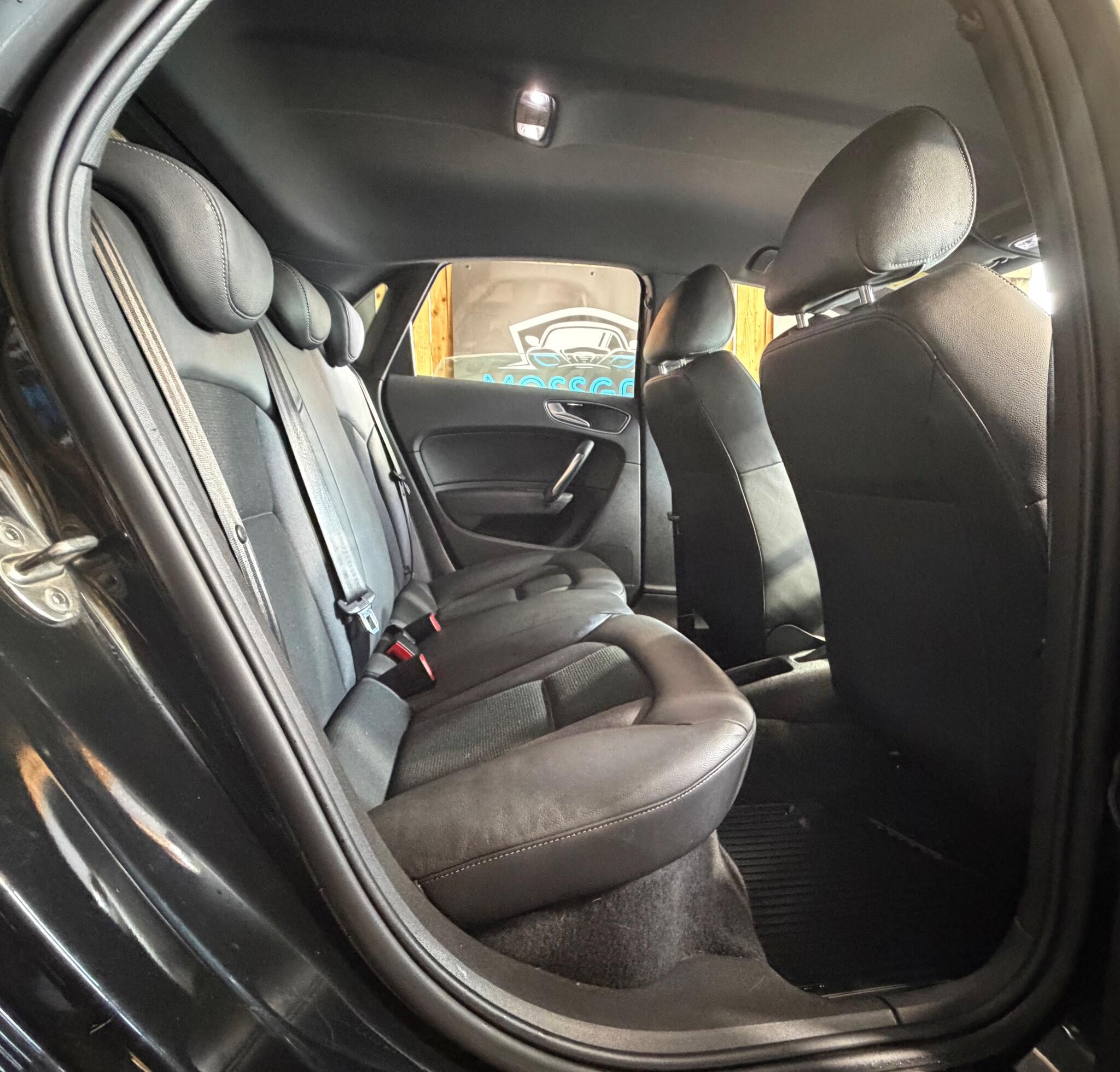 Audi A1 view 27