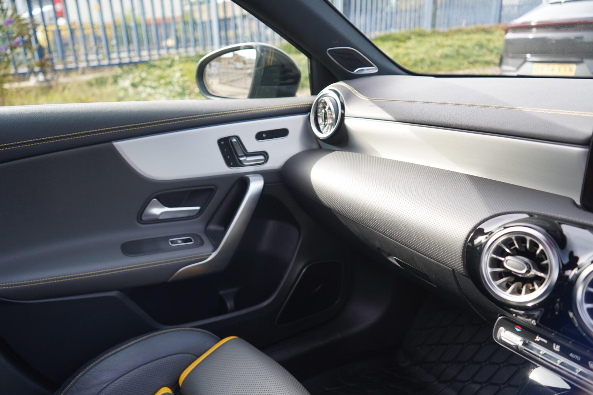 Mercedes-Benz A Class view 33