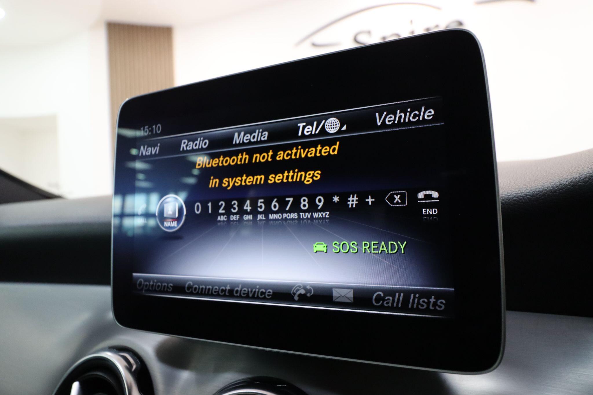 Mercedes-Benz Gla view 23