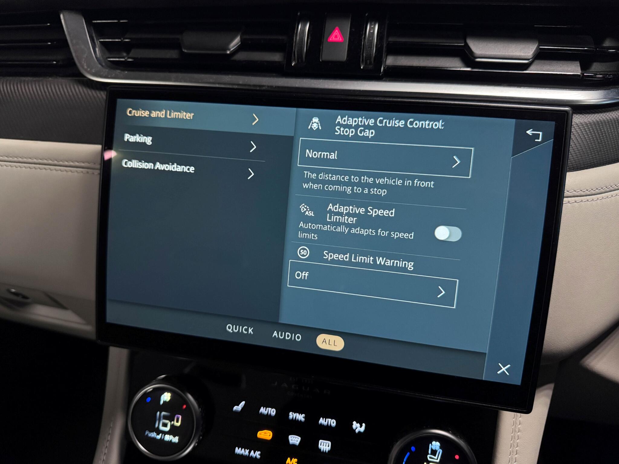 Jaguar F-Pace view 62