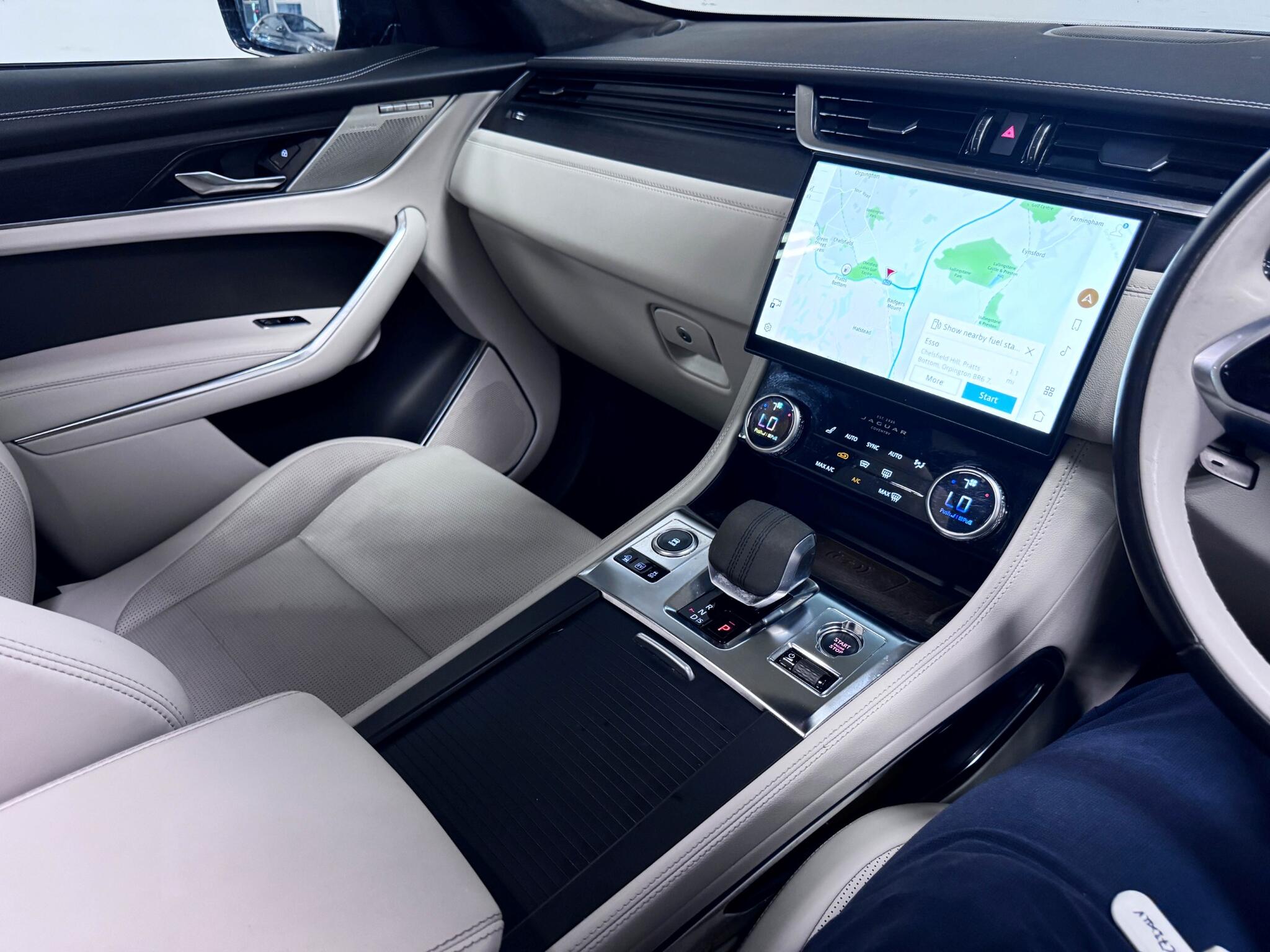 Jaguar F-Pace view 31