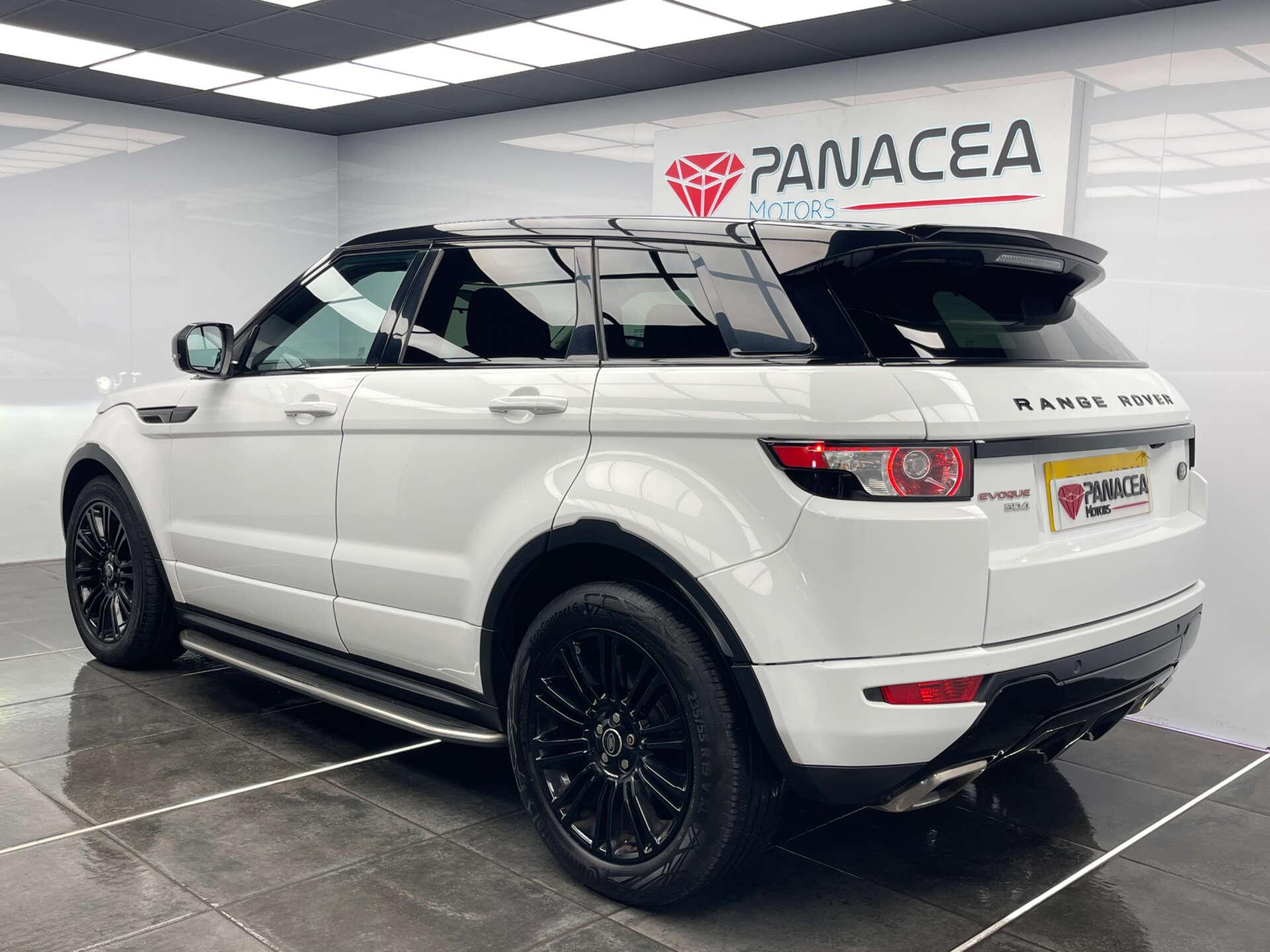 Land Rover Range Rover Evoque view 33