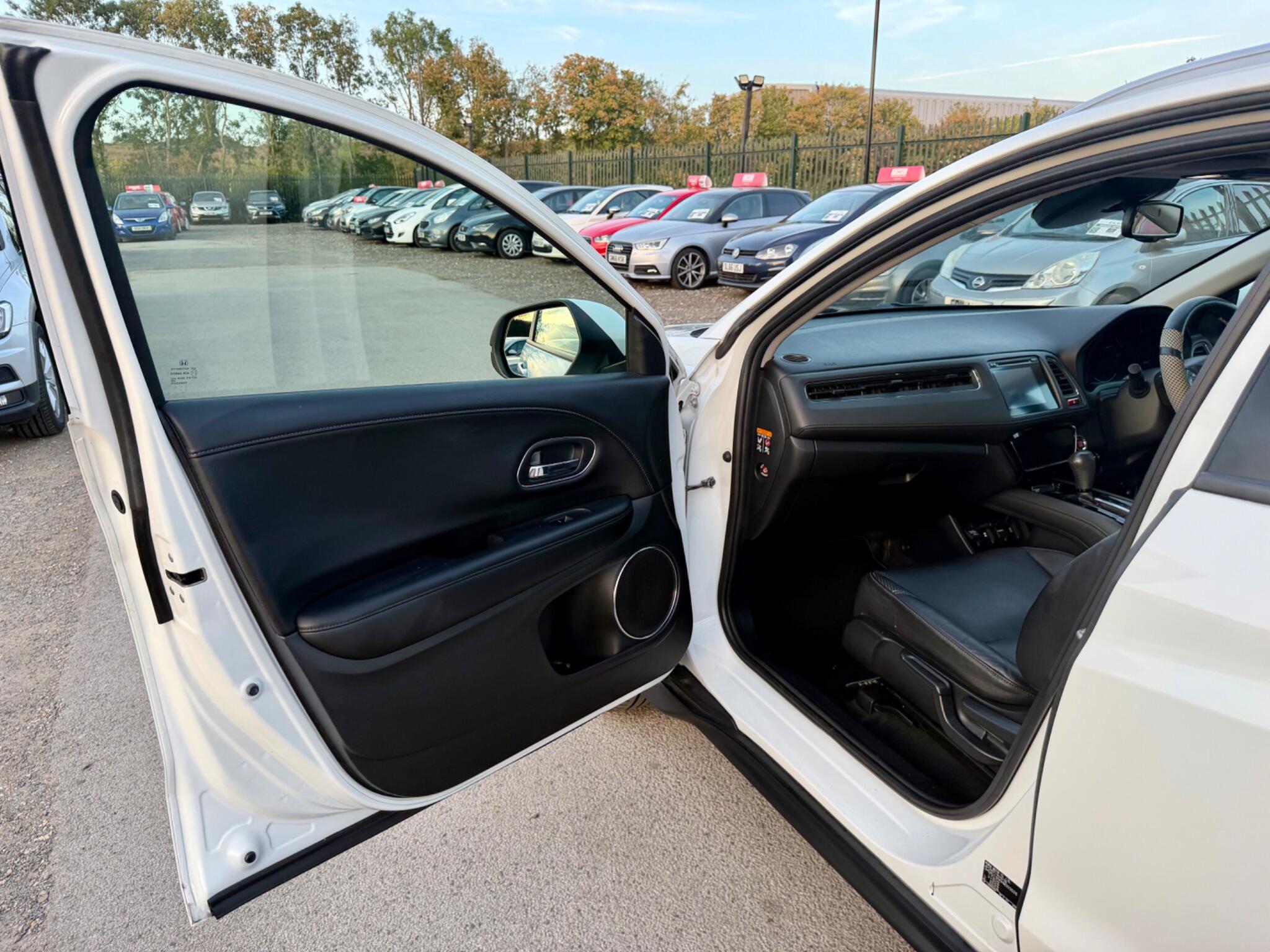 Honda HR-V view 35