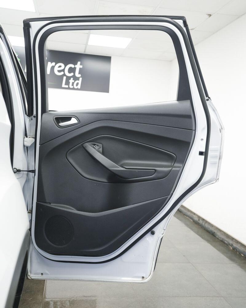 Ford Kuga view 17