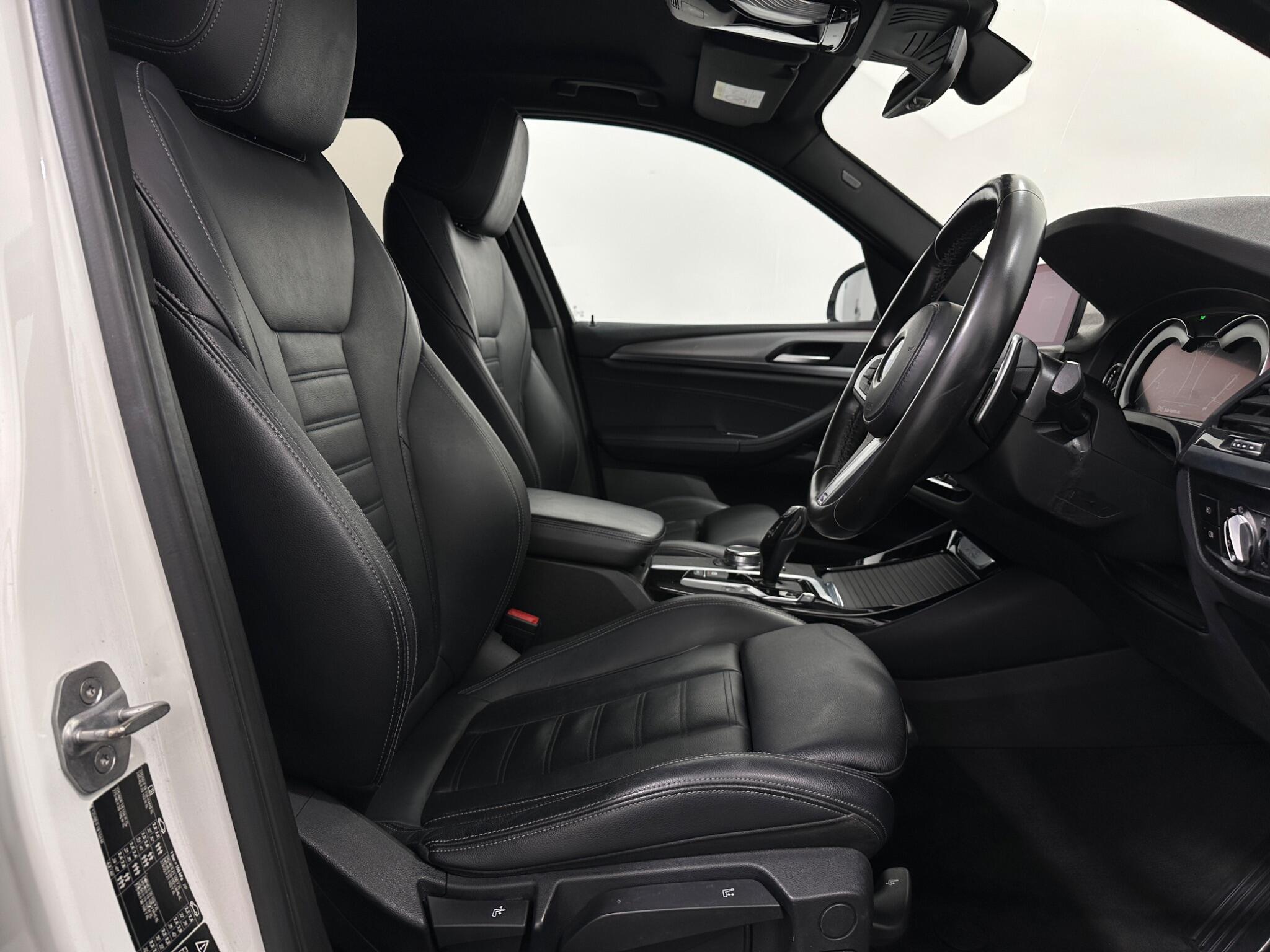 BMW X3 view 30