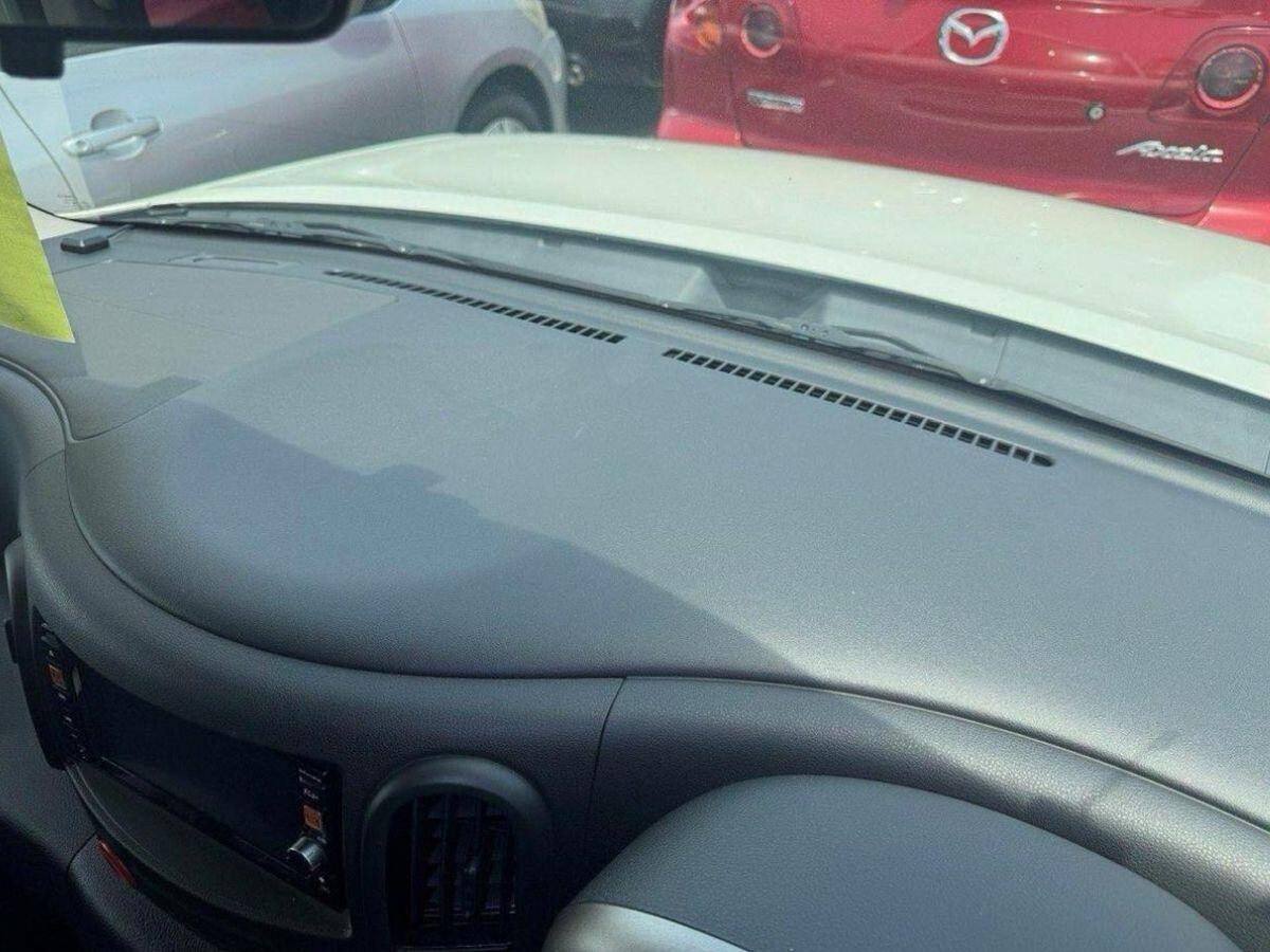 Nissan Cube view 19