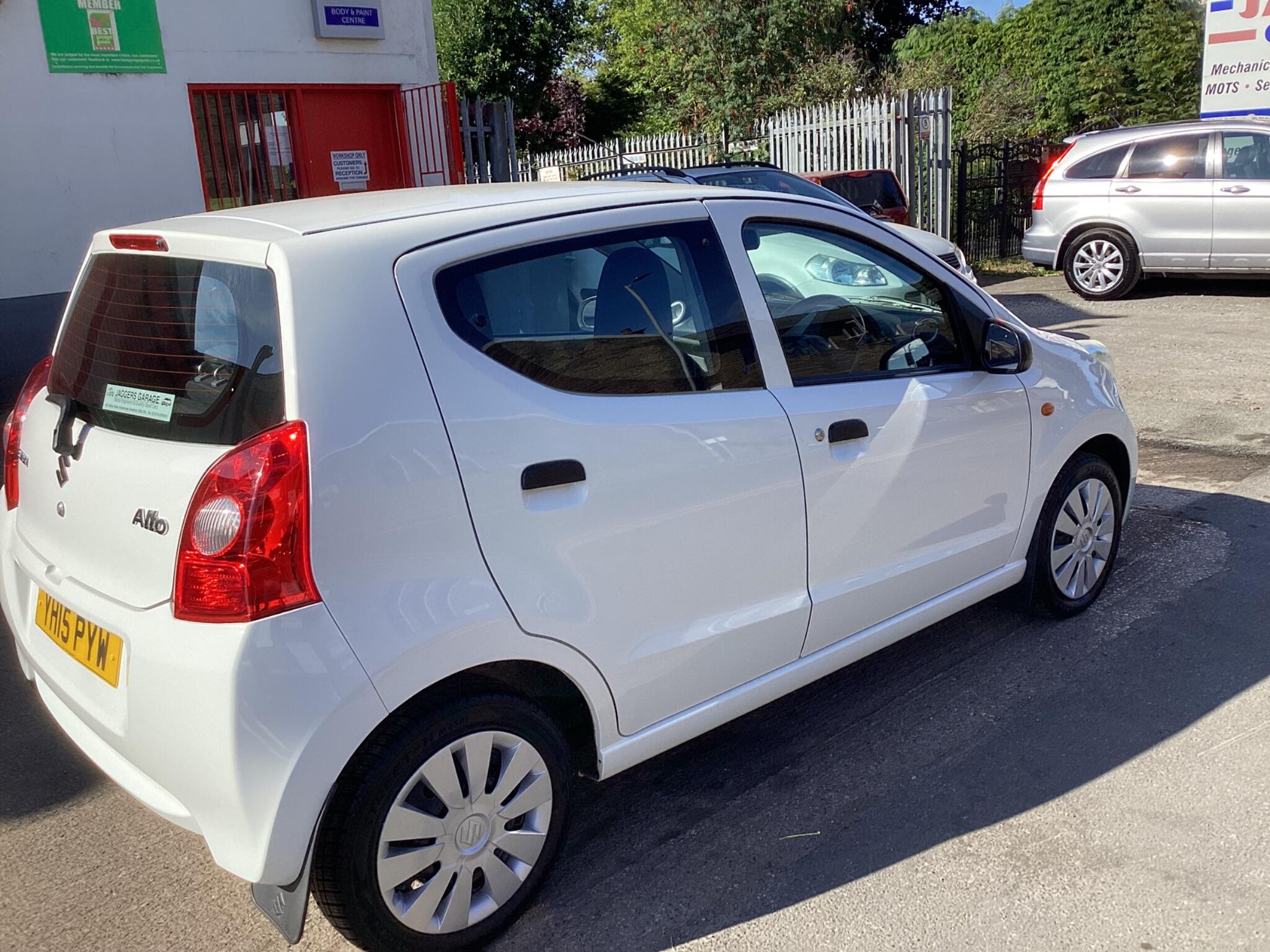 Suzuki Alto view 9