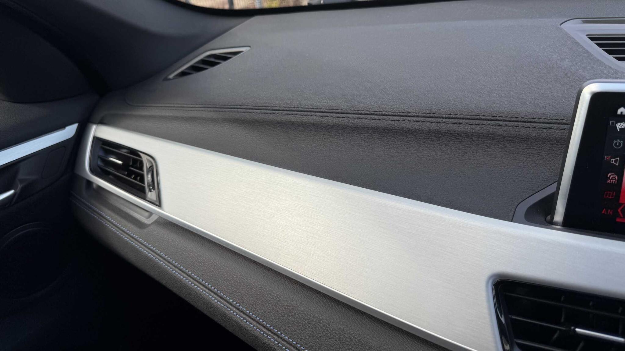 BMW X1 view 33
