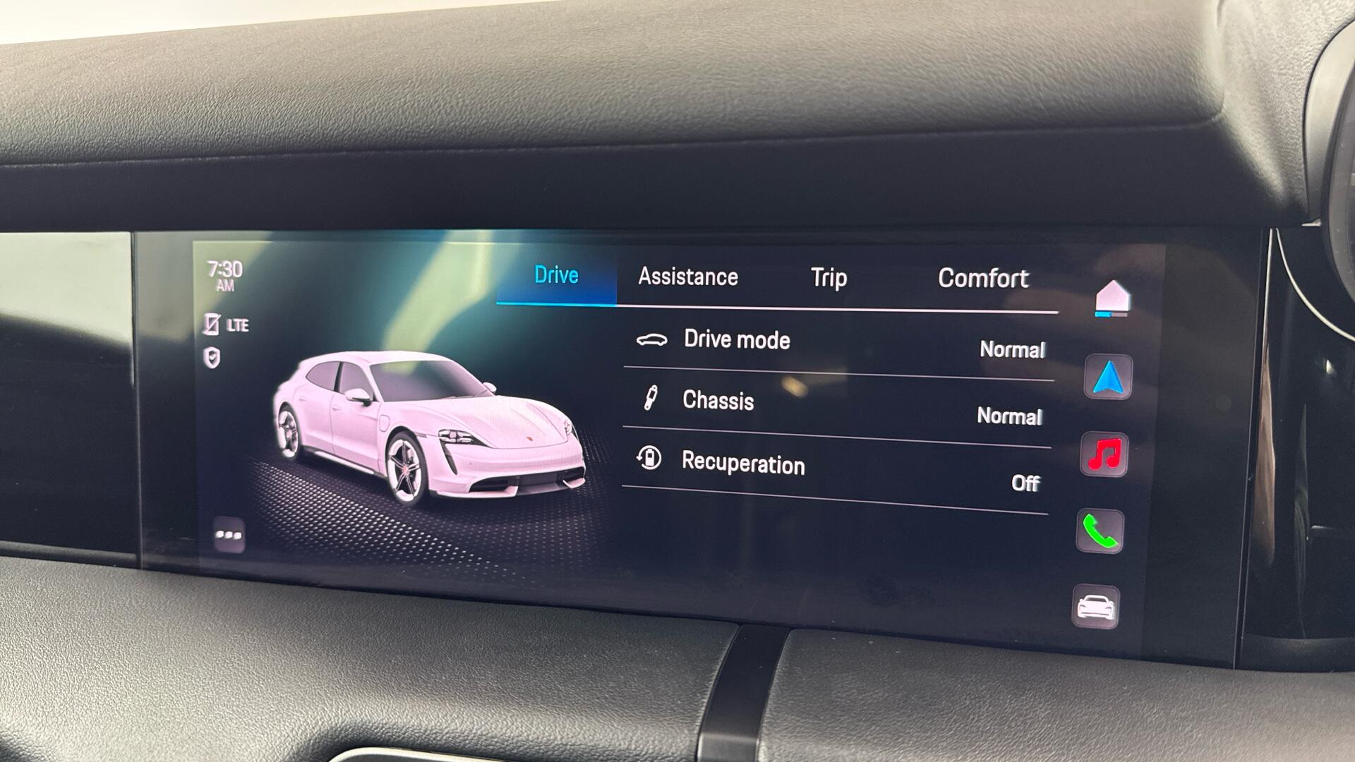 Porsche Taycan view 37