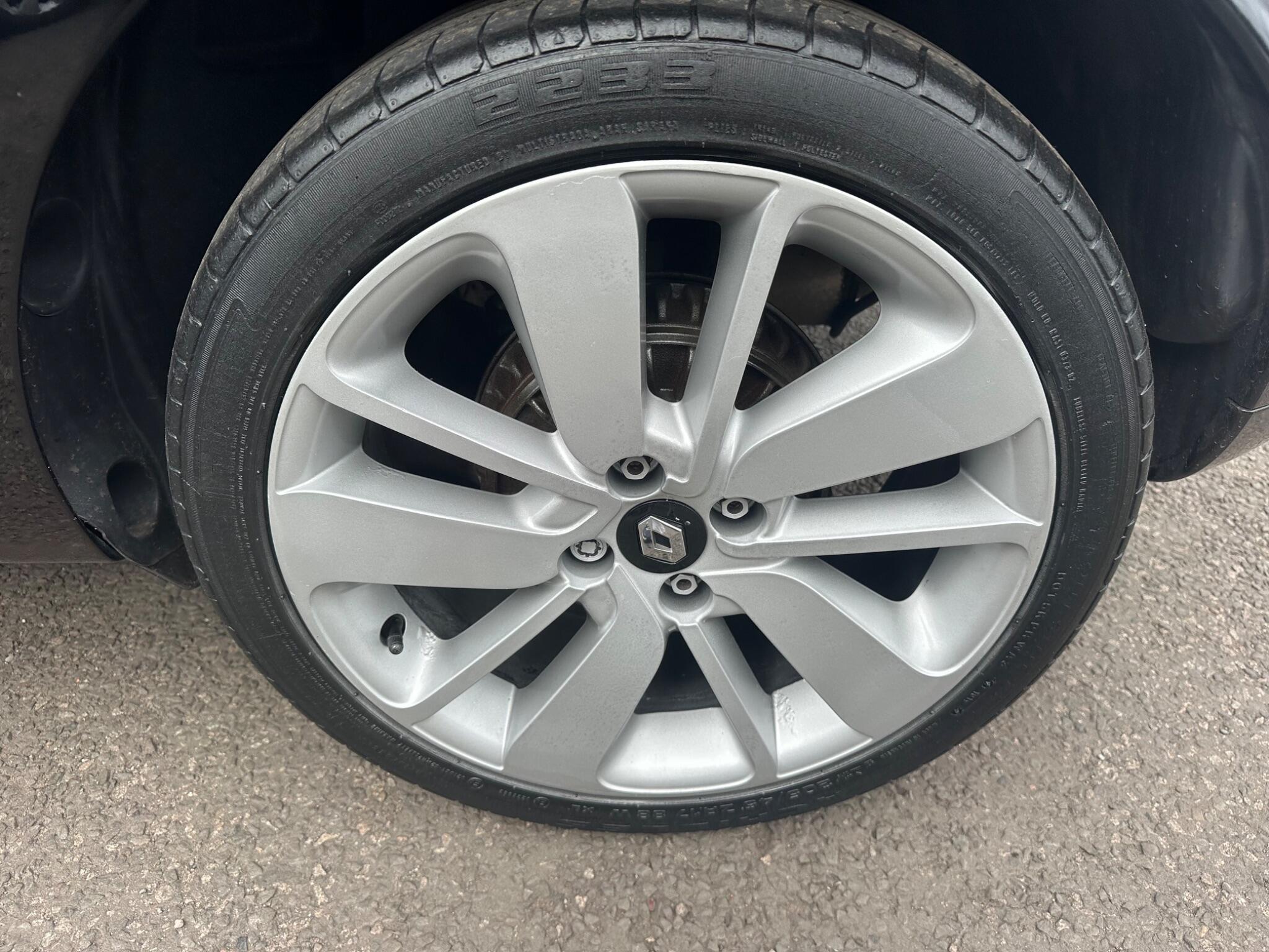 Renault Clio view 34