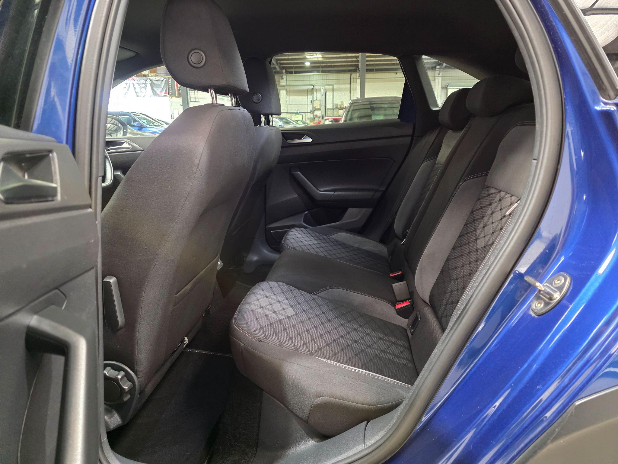 Volkswagen Taigo view 24