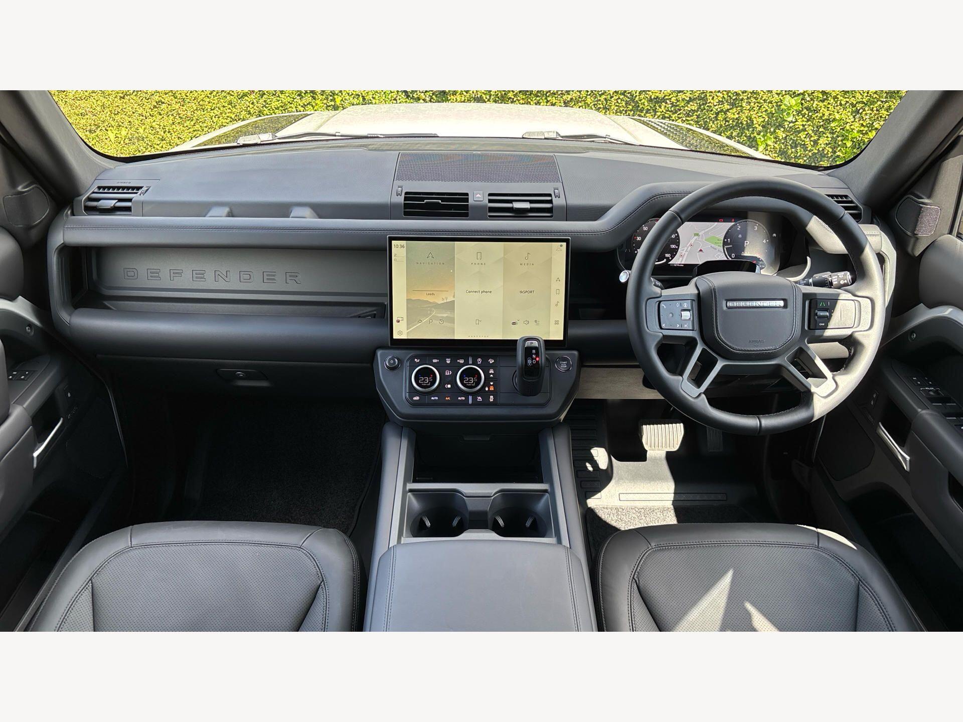 Land Rover Defender view 11