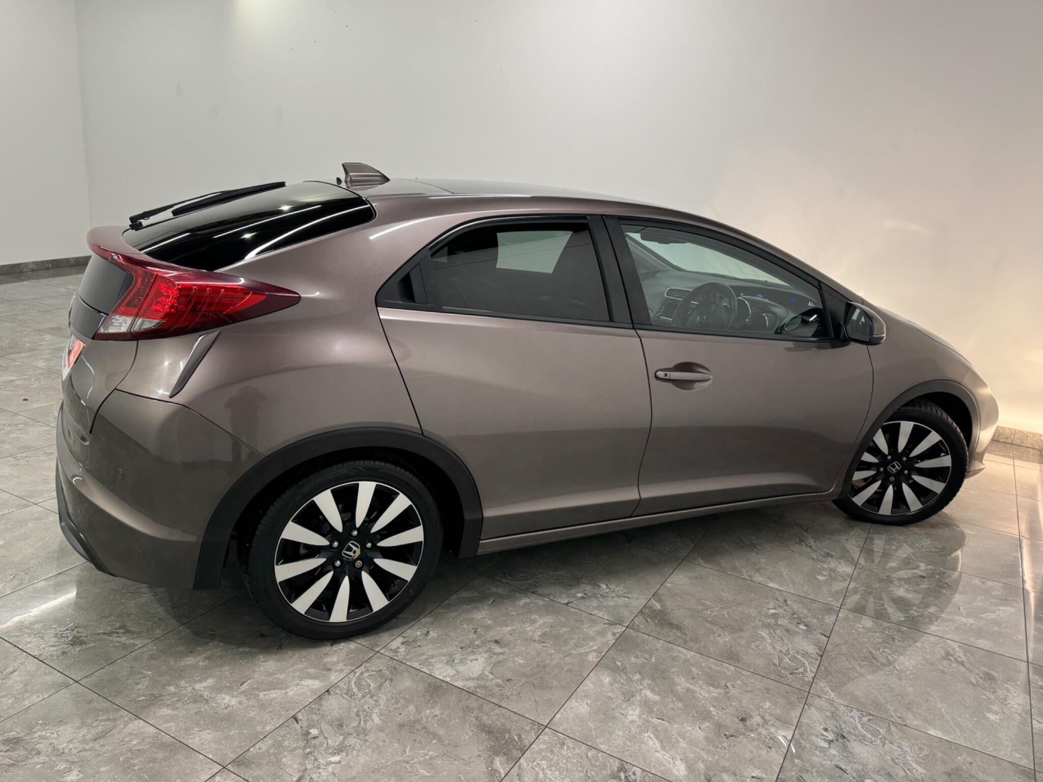Honda Civic view 8