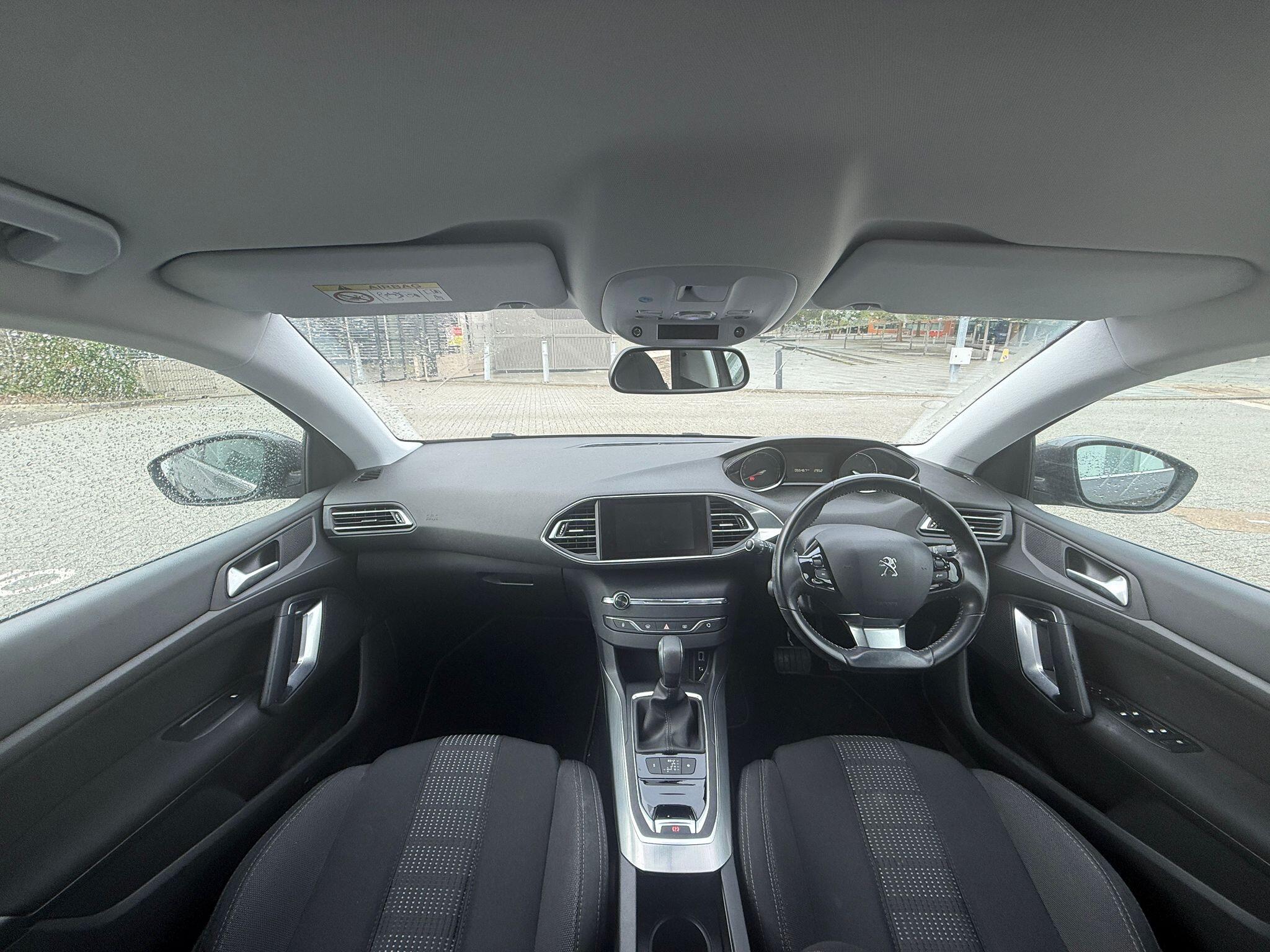 2017 Peugeot 308 1.2 PureTech Allure EAT Euro 6 (s/s) 5dr • 55,500 miles image 12