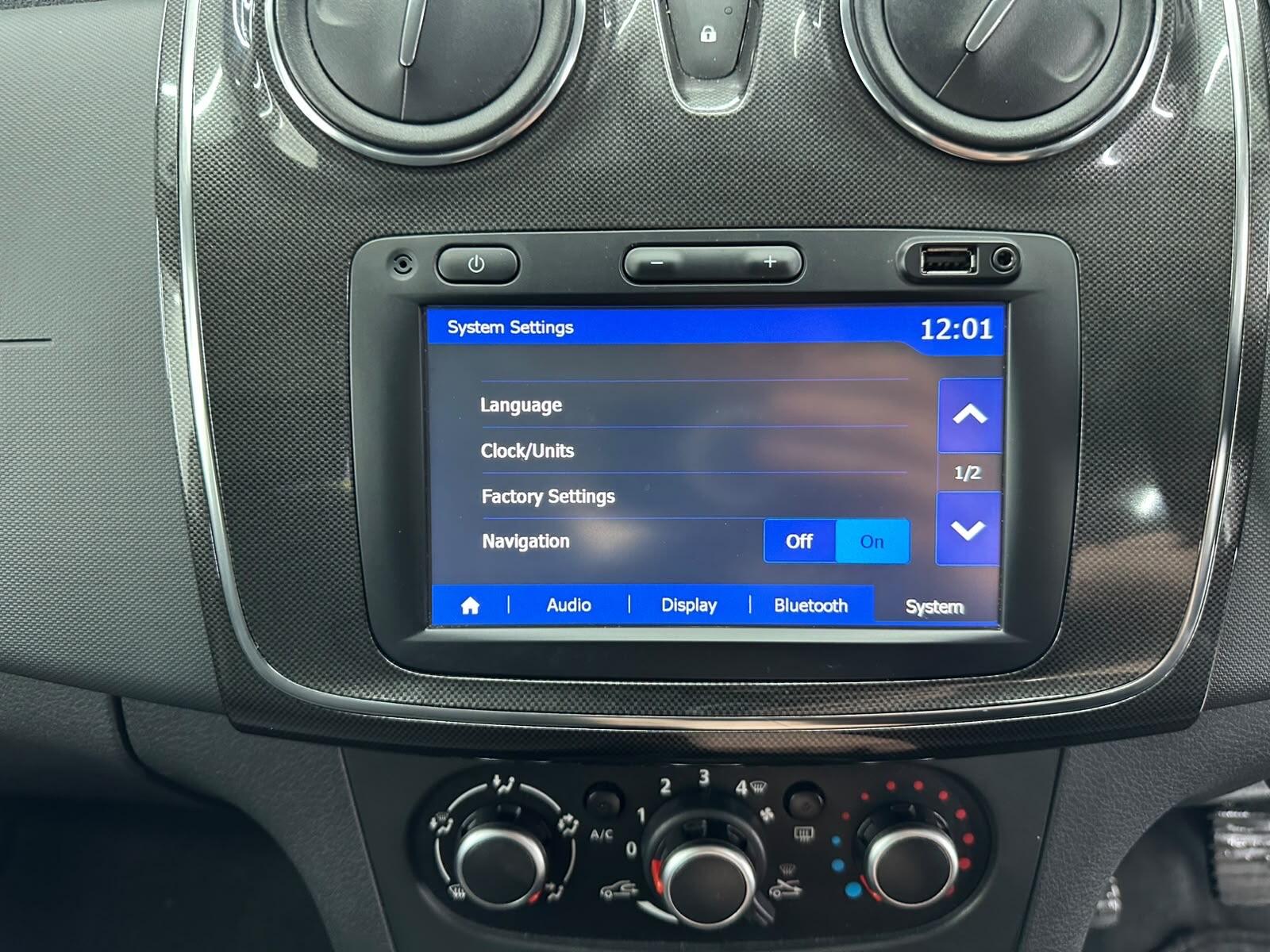 Dacia Sandero view 37