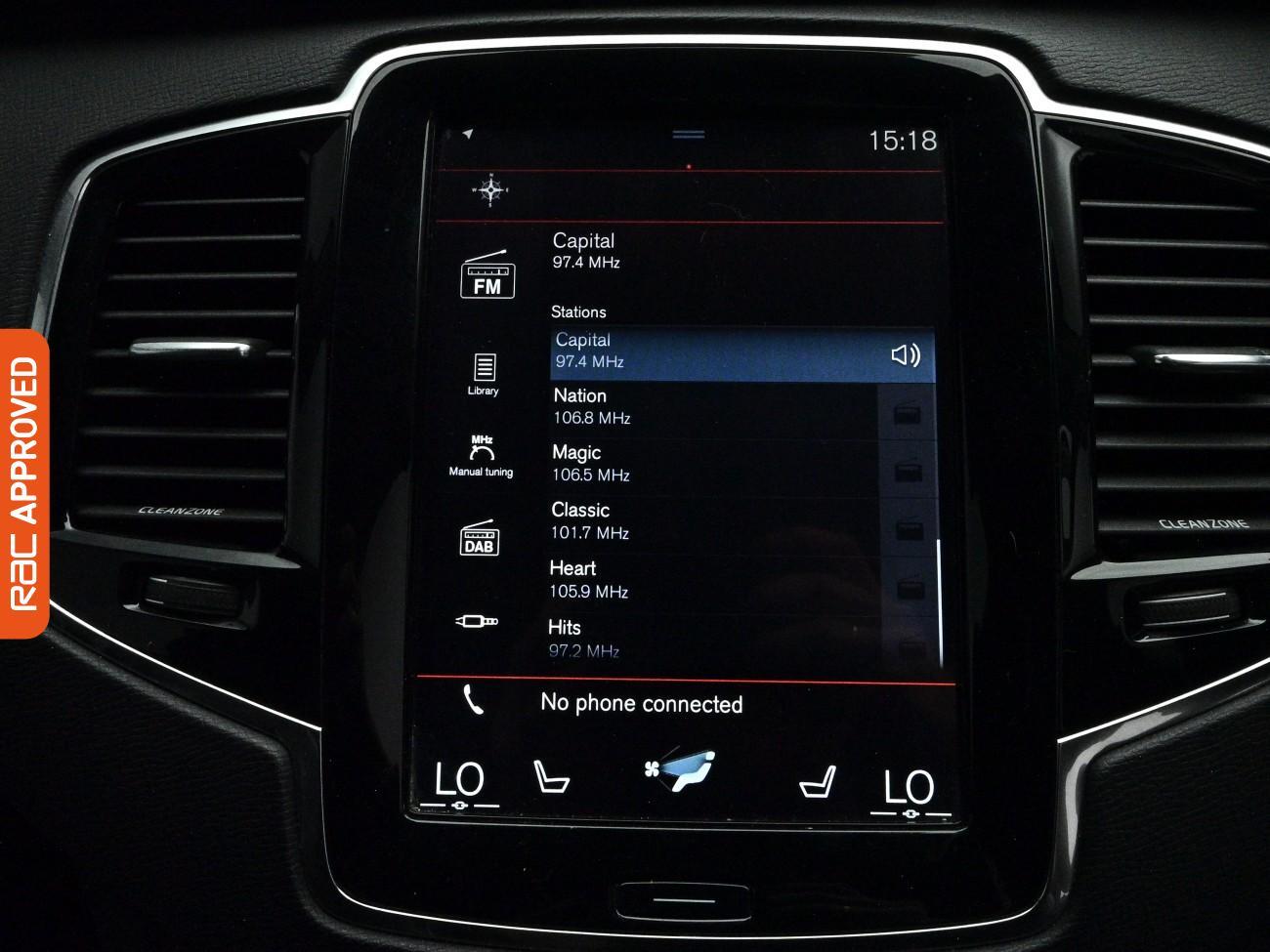 Volvo XC90 view 19