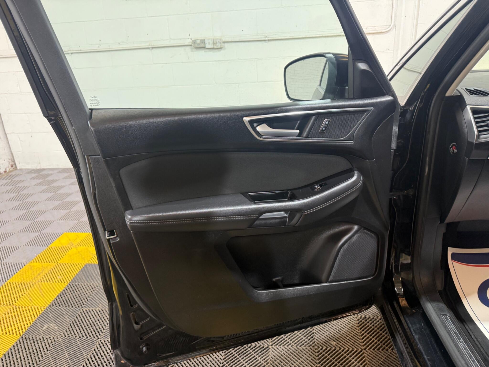 Ford S-Max view 43