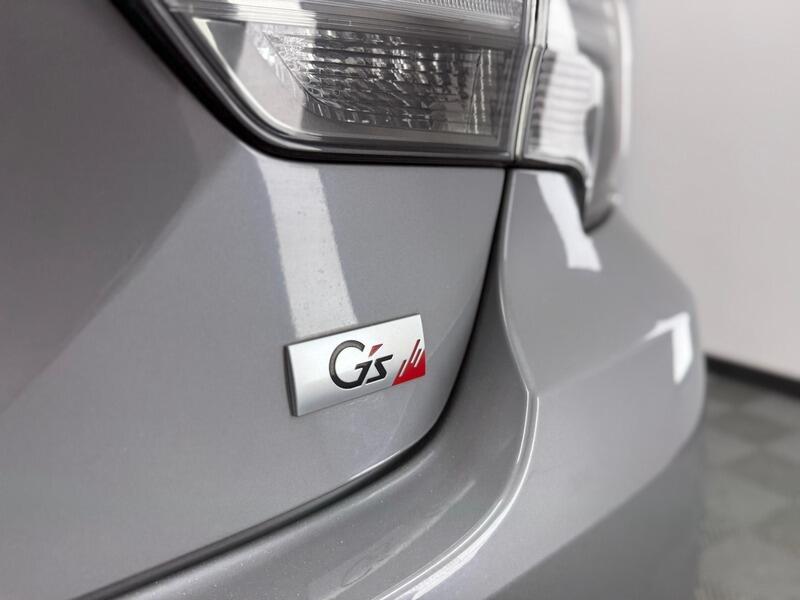 2013 Toyota Mark X image 14