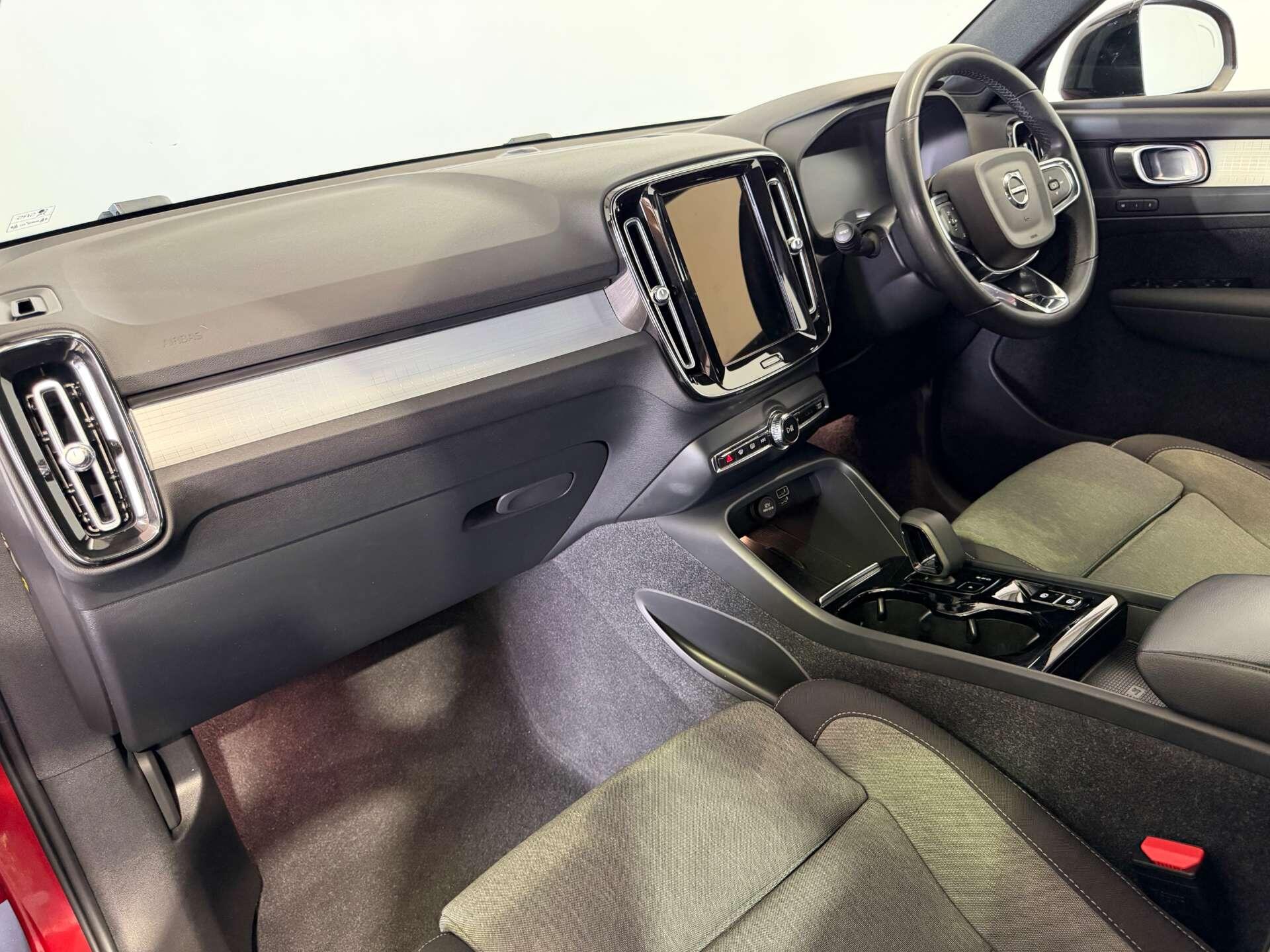 Volvo XC40 view 68