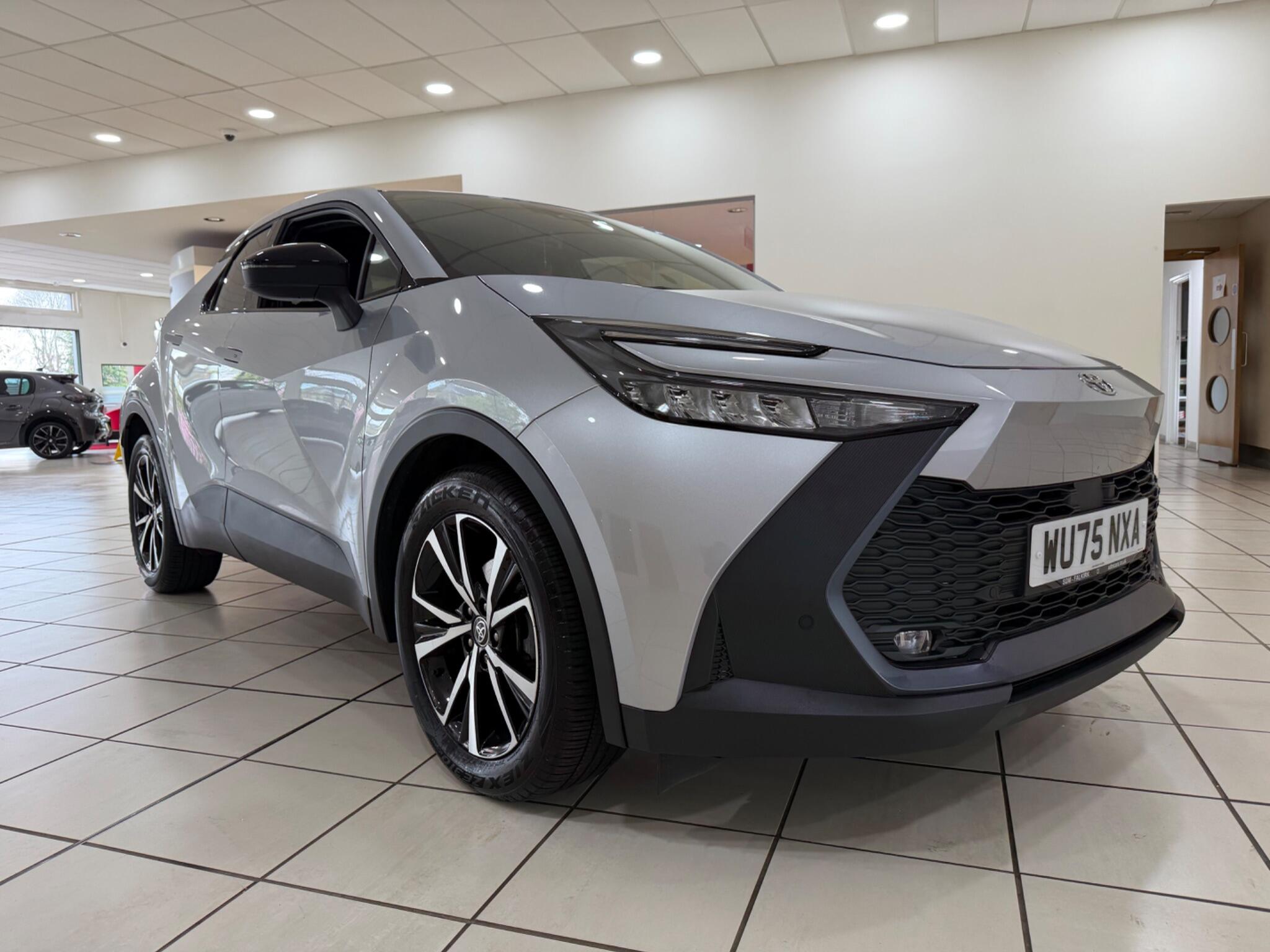 2025 Toyota C-HR 1.8 VVT-i Design