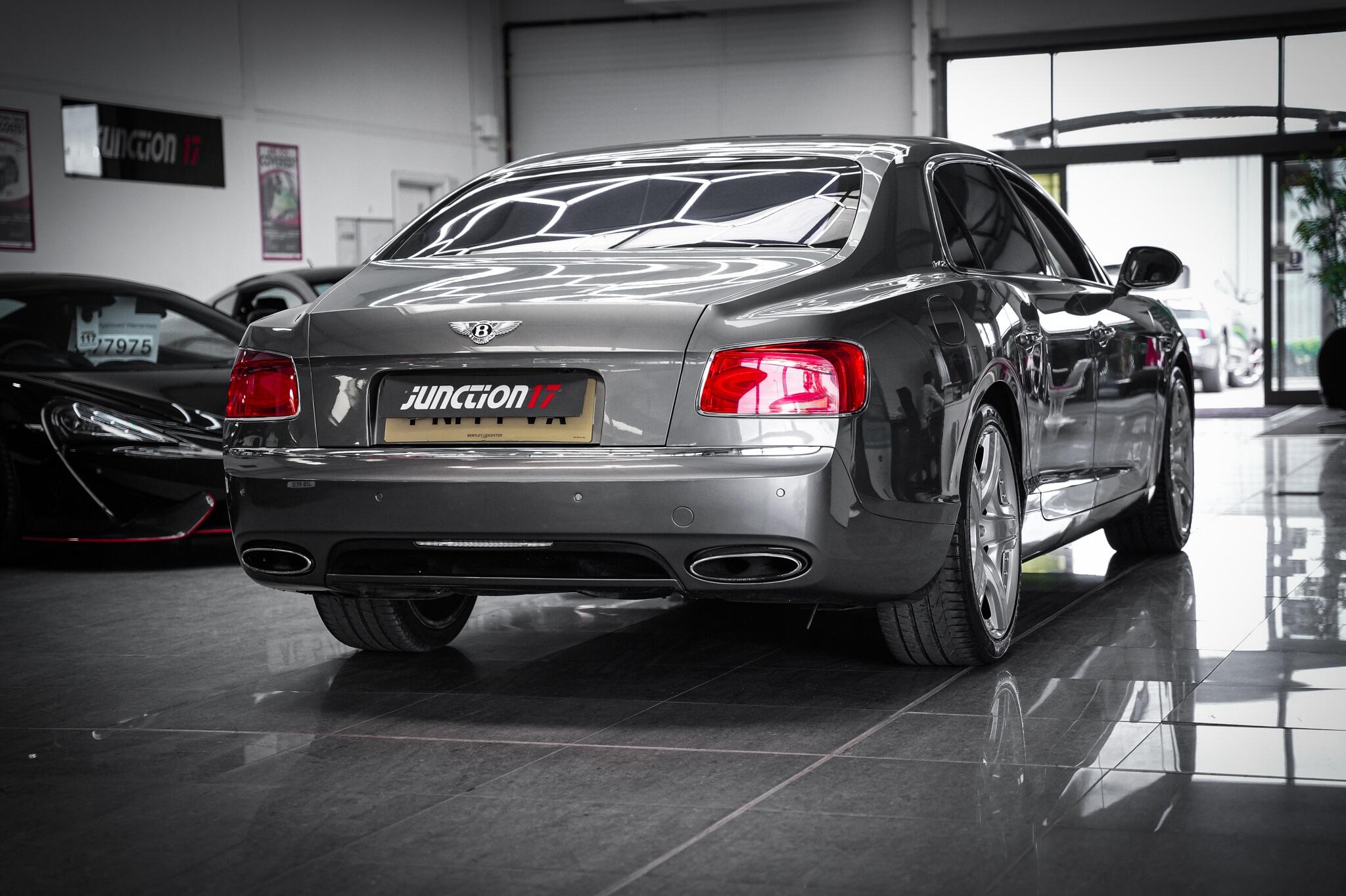 Bentley Flying Spur view 16