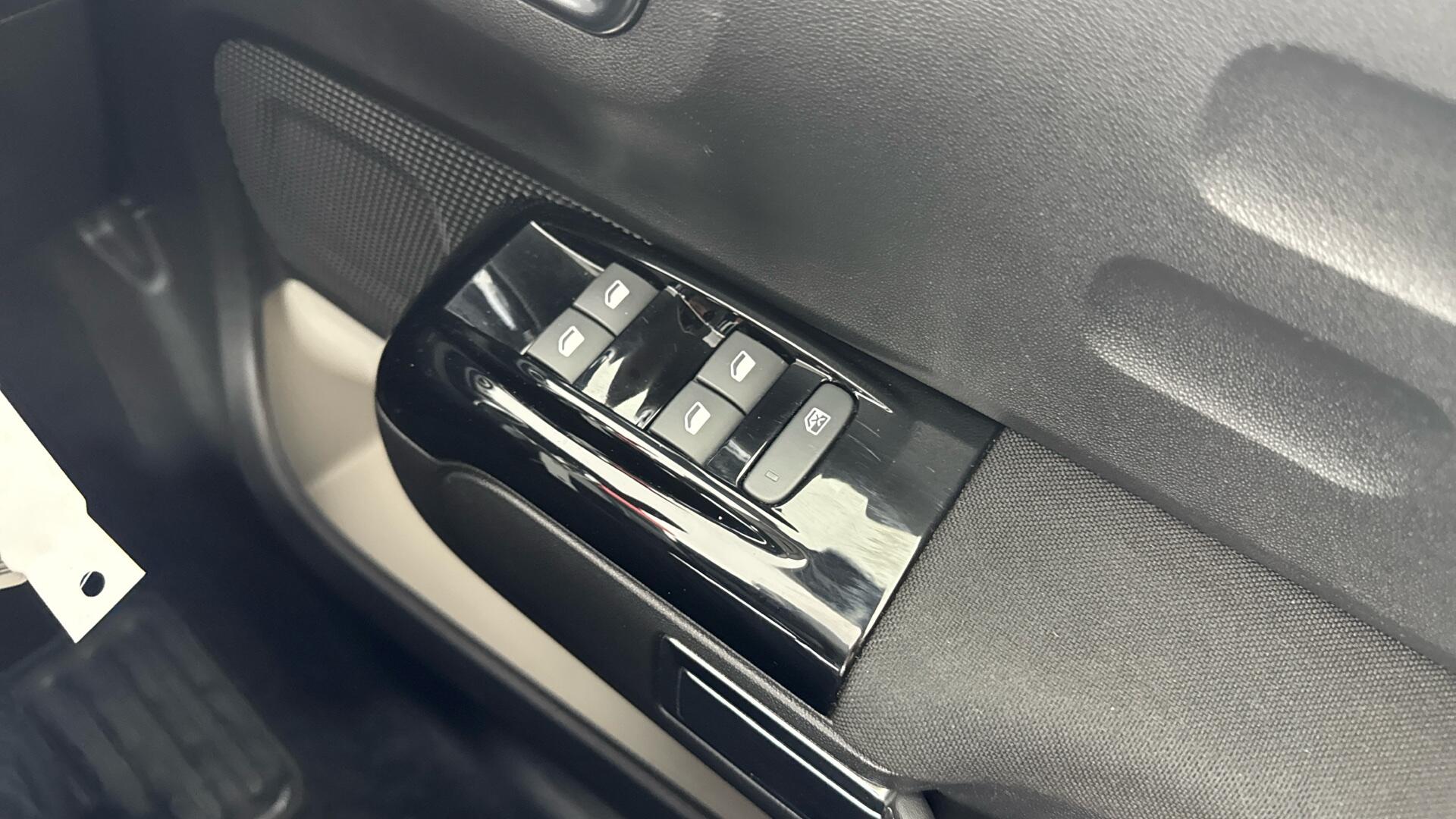 Citroen C3 view 34