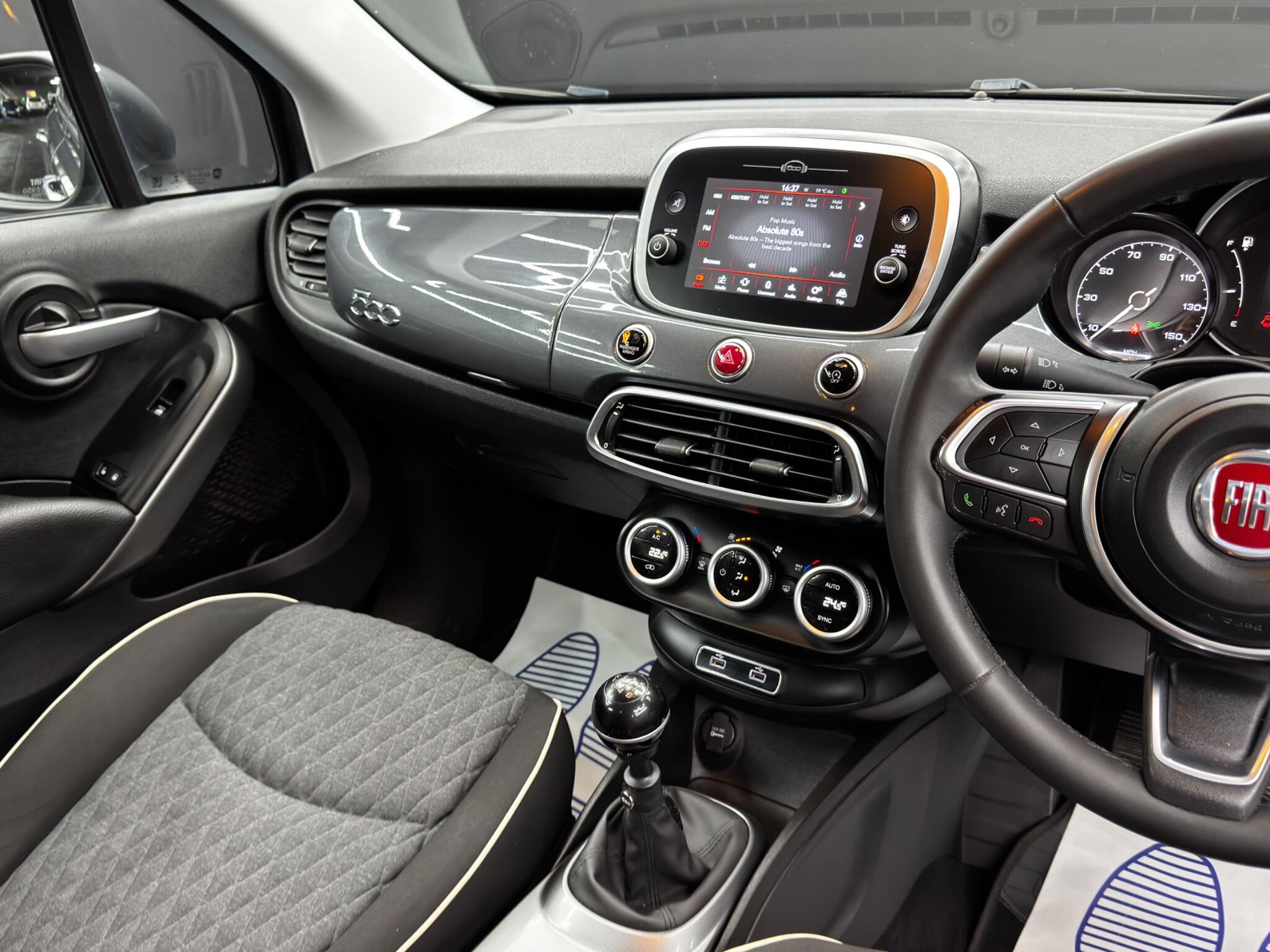 Fiat 500x view 23