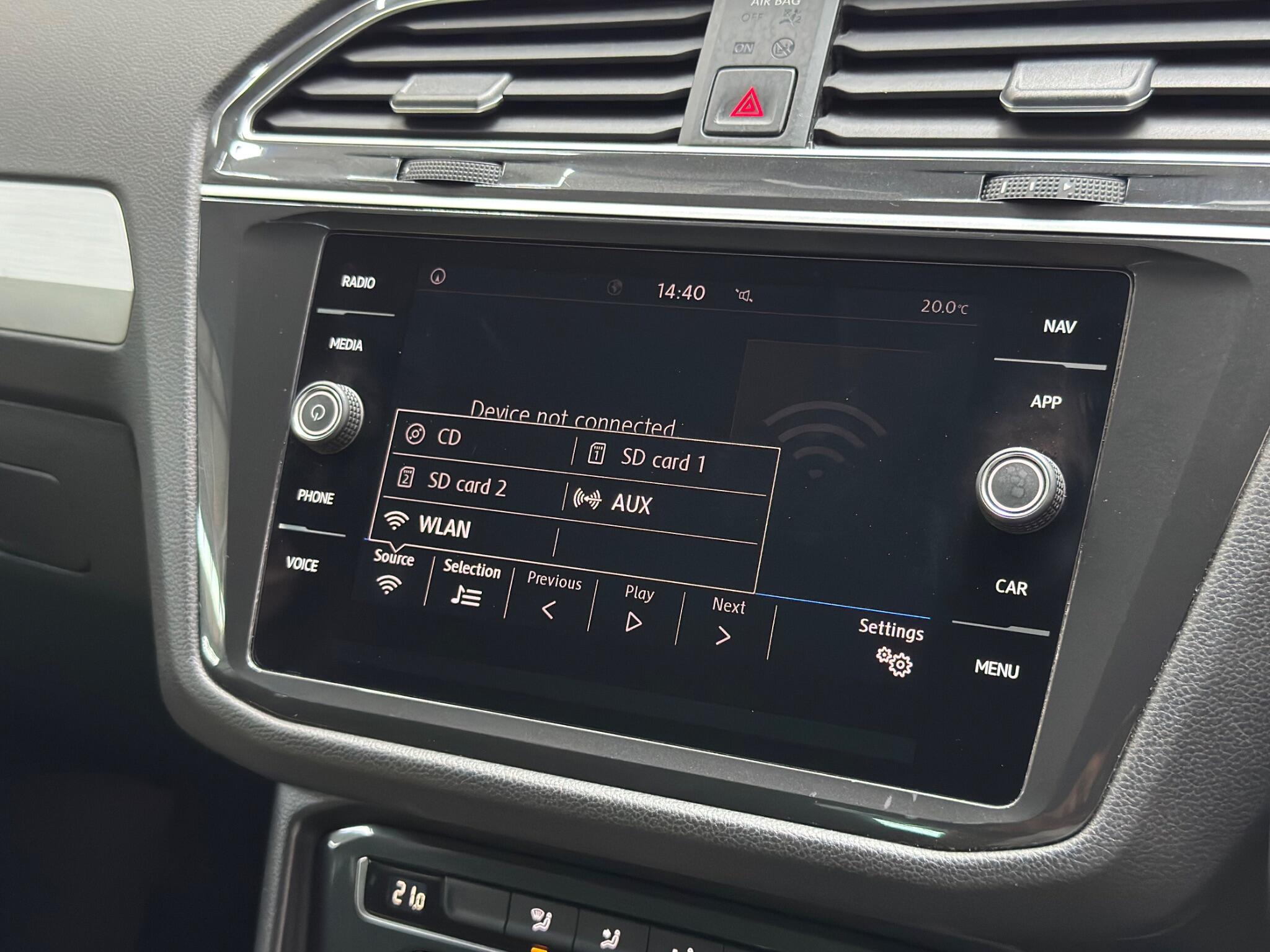 Volkswagen Tiguan view 26
