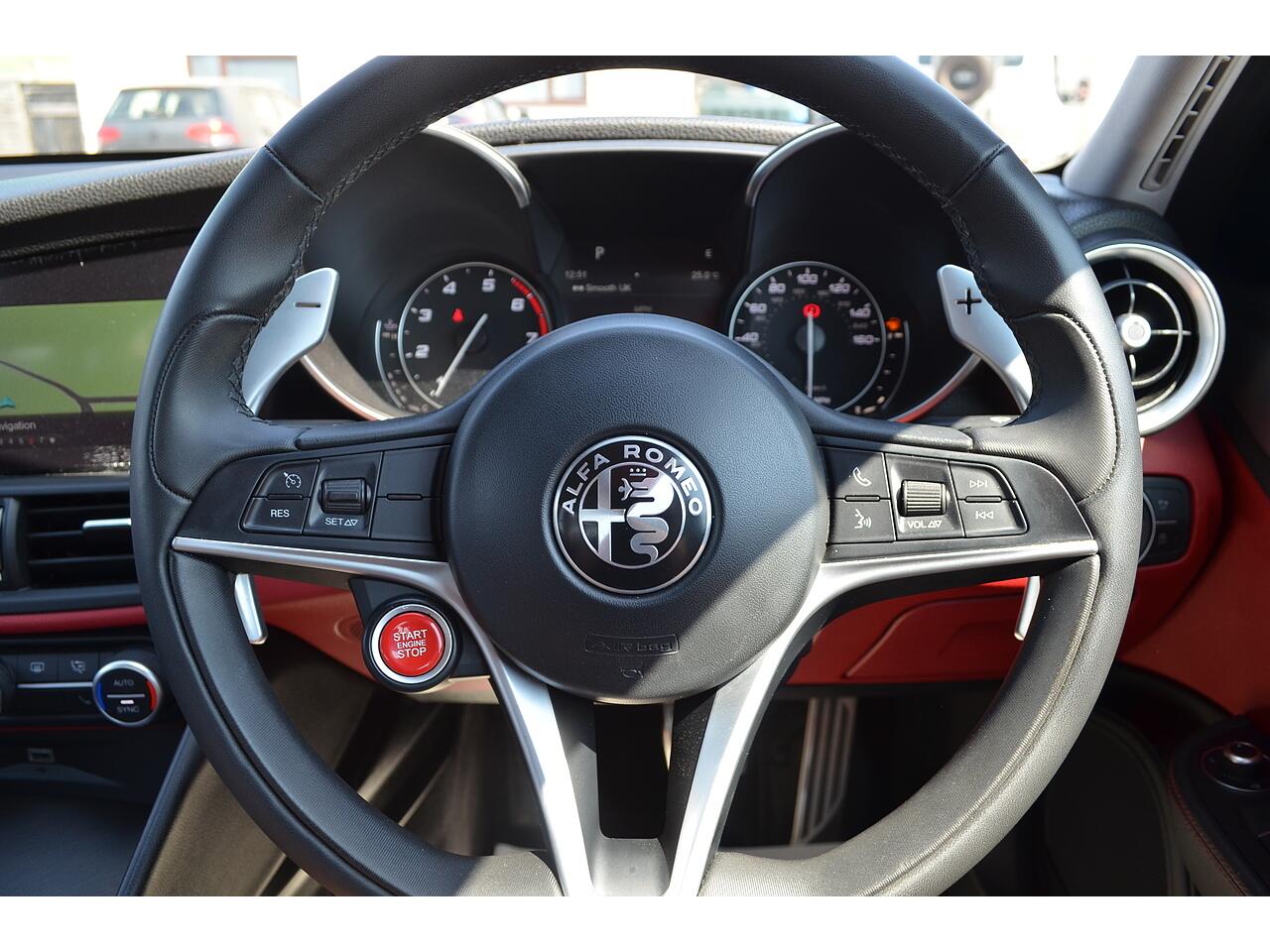 Alfa Romeo Giulia view 15