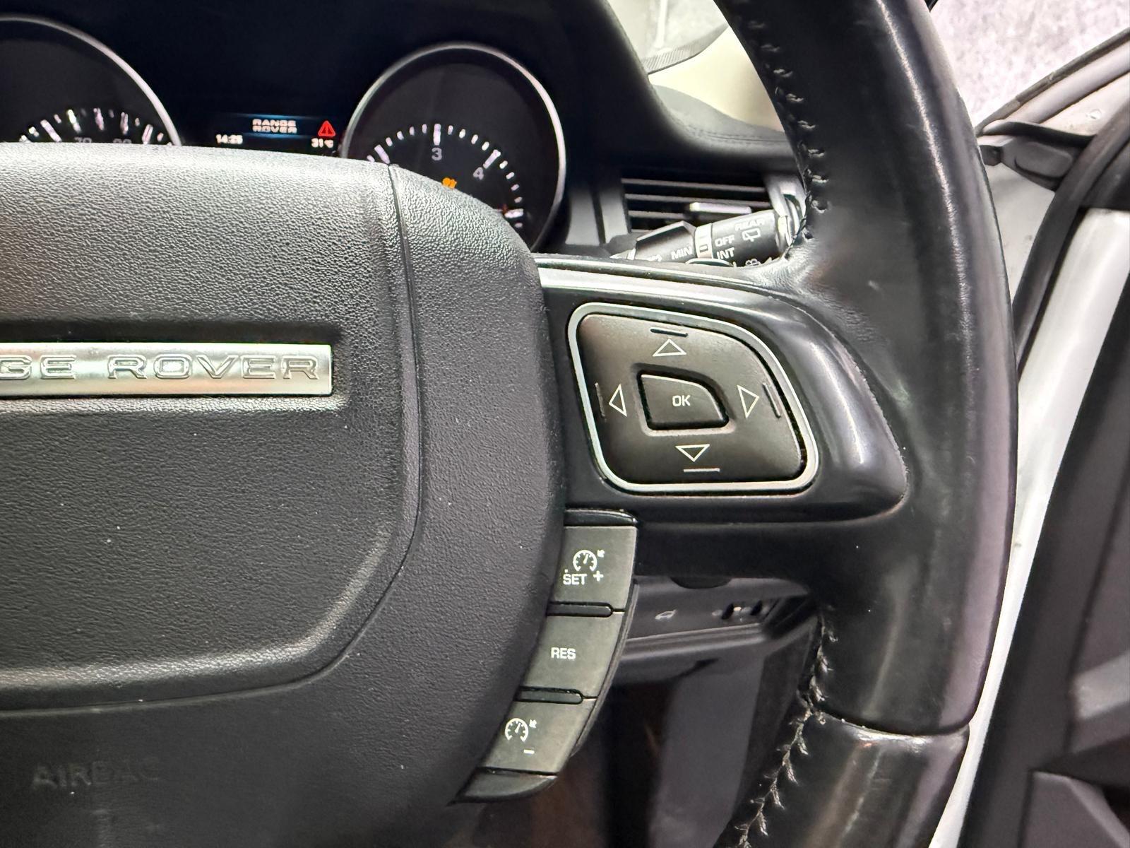 Land Rover Range Rover Evoque view 12