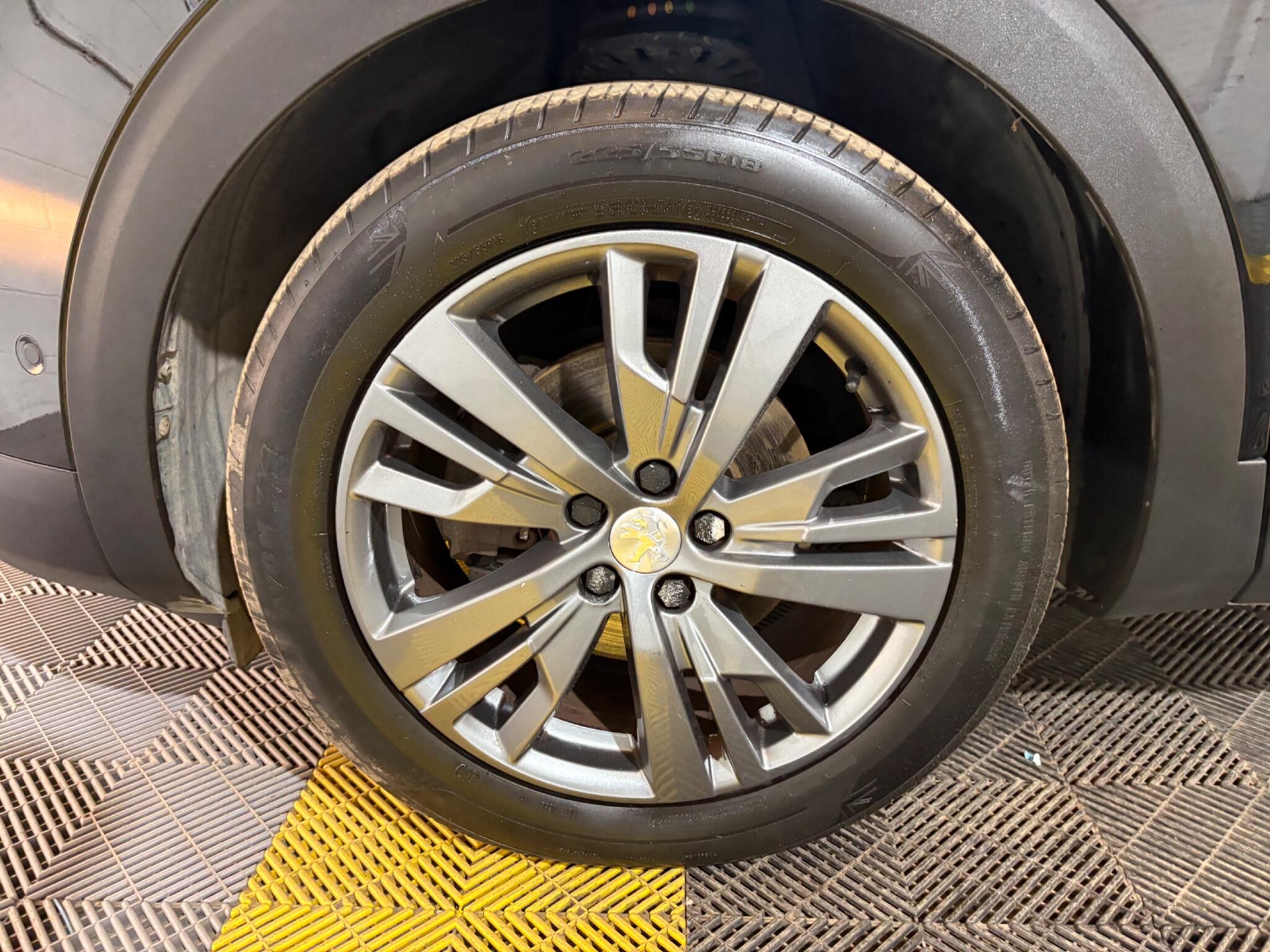 Peugeot 3008 view 42
