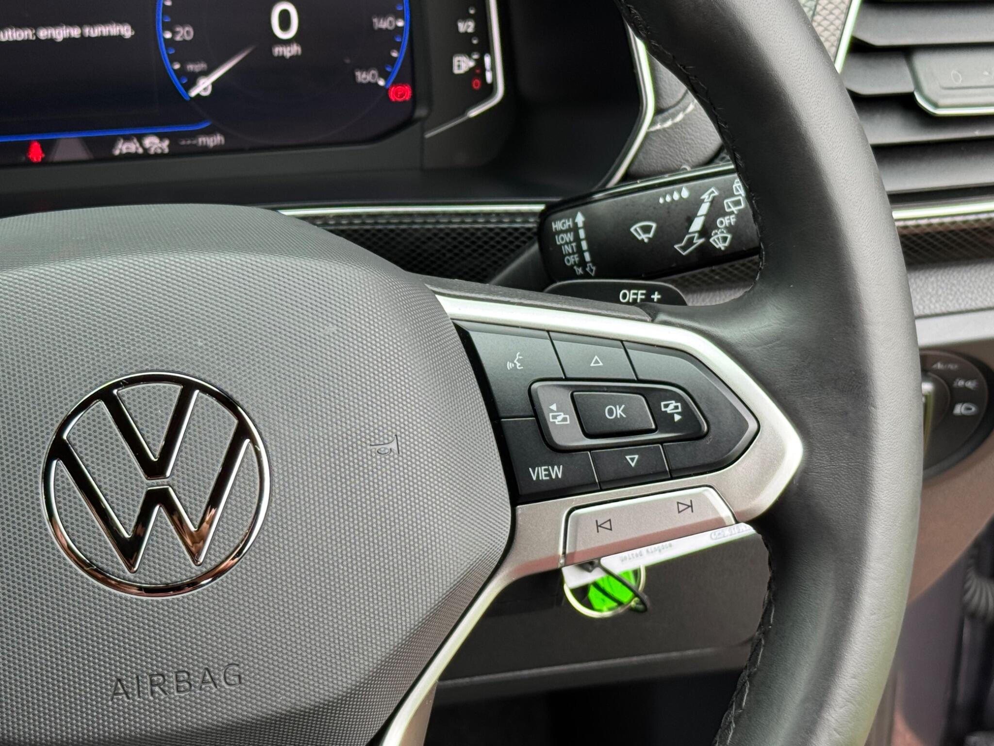 Volkswagen T-Cross view 19