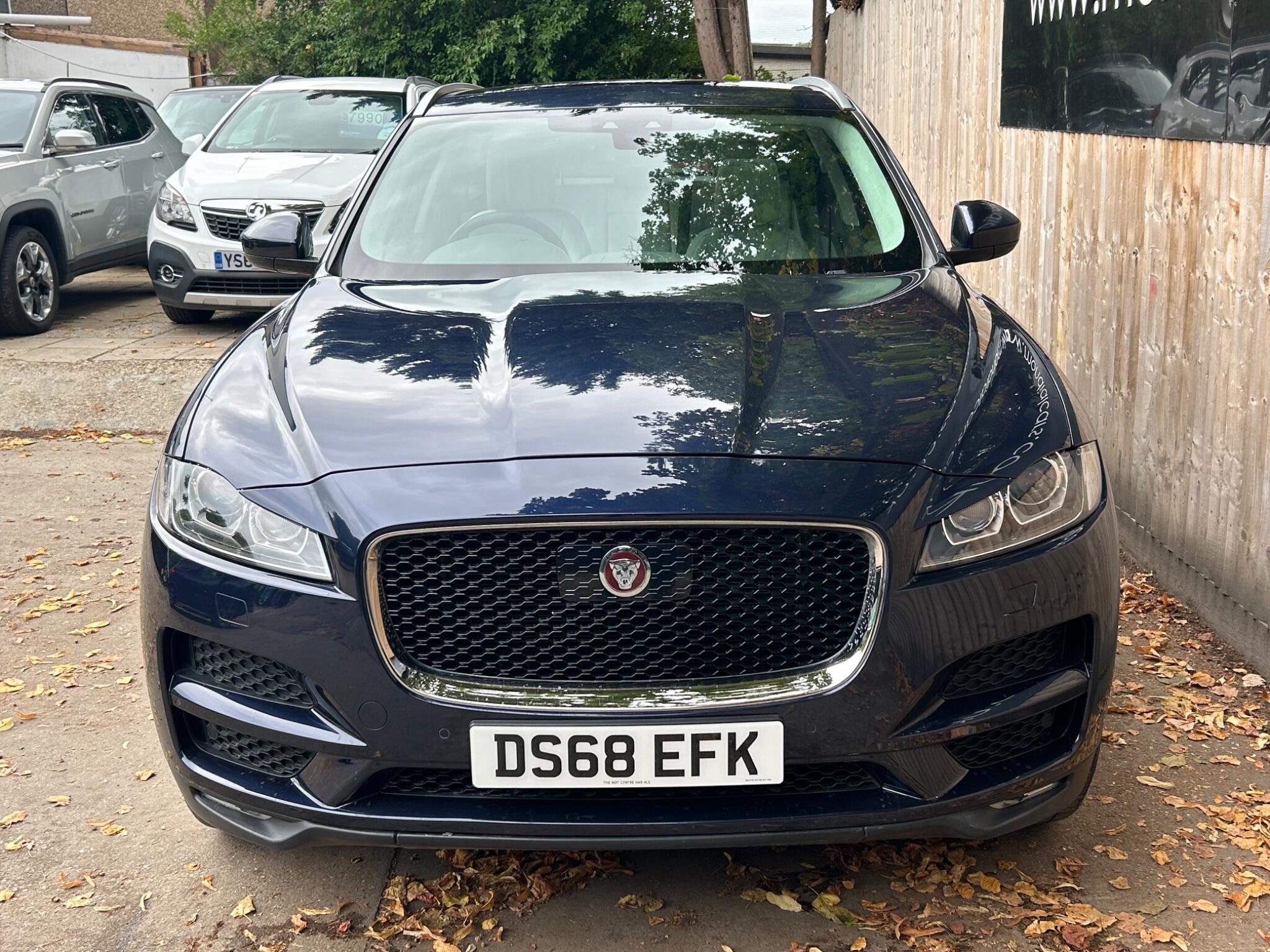 Jaguar F-Pace view 22