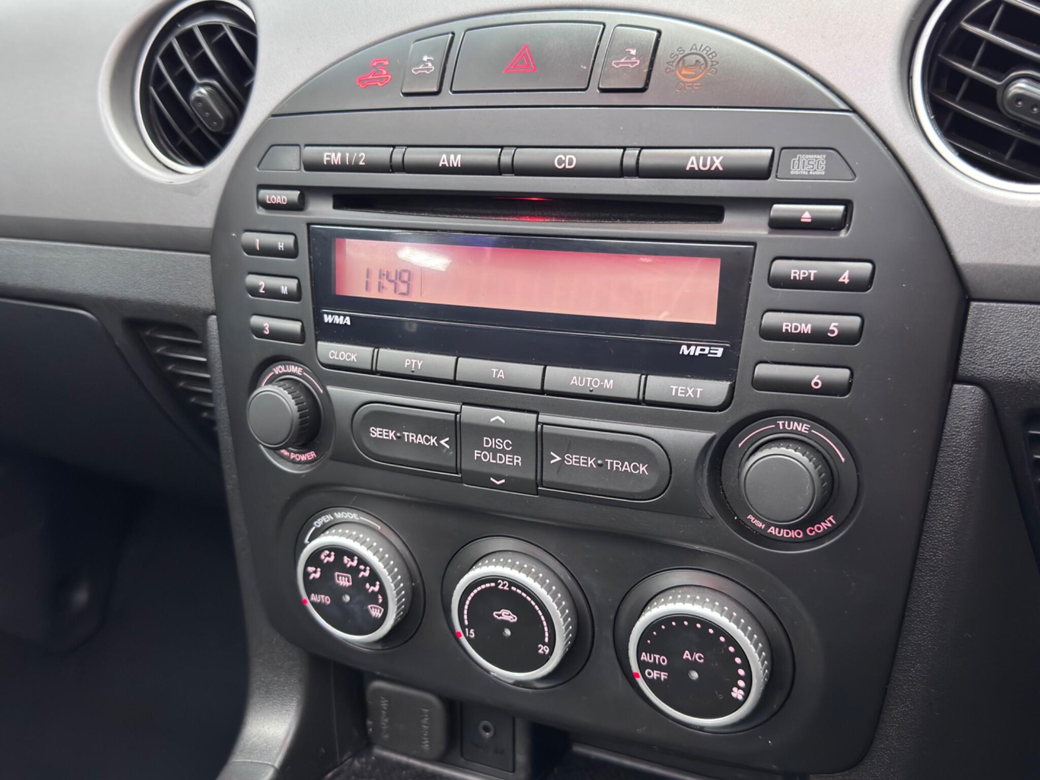 Mazda MX-5 view 19