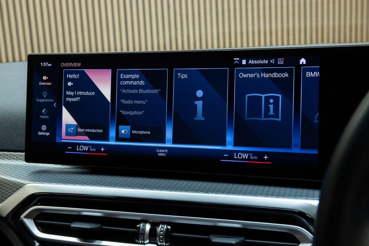 BMW 3 Series view 30