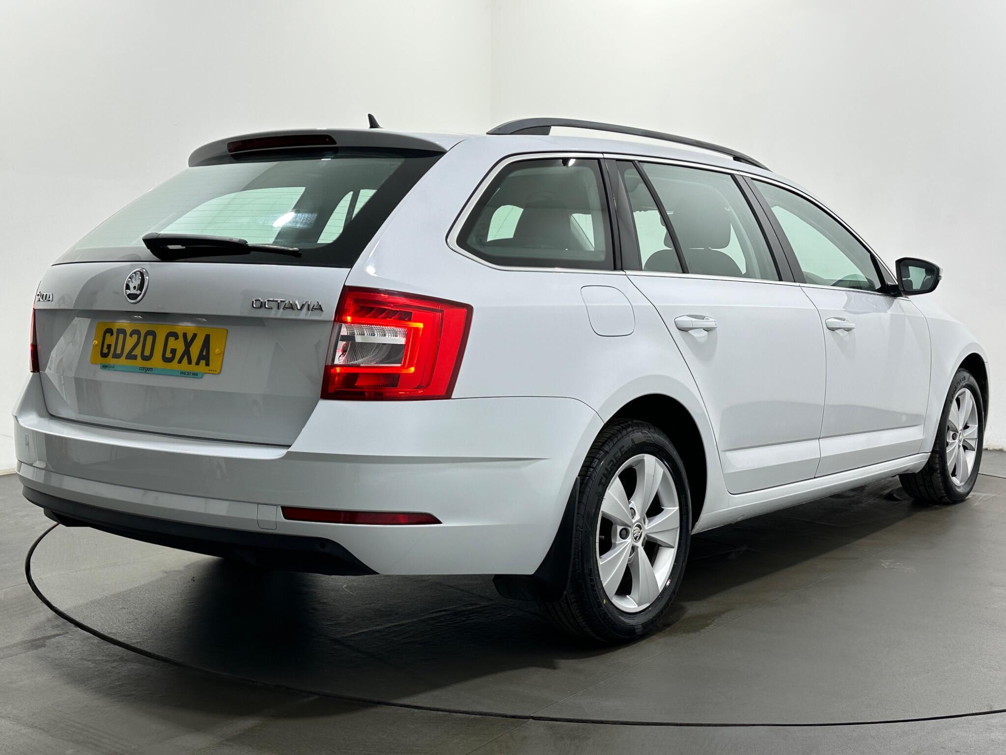 Skoda Octavia view 48