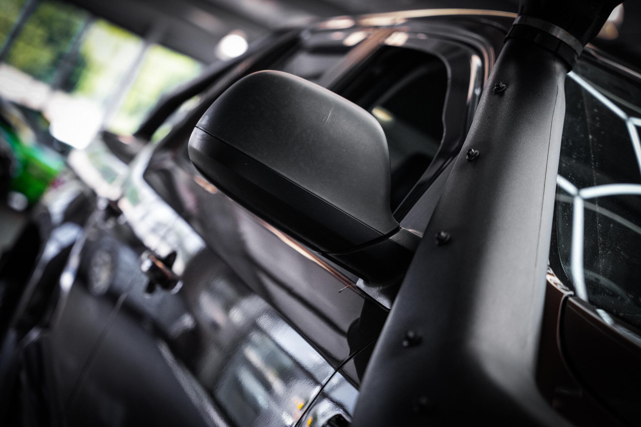 Volkswagen Amarok view 34