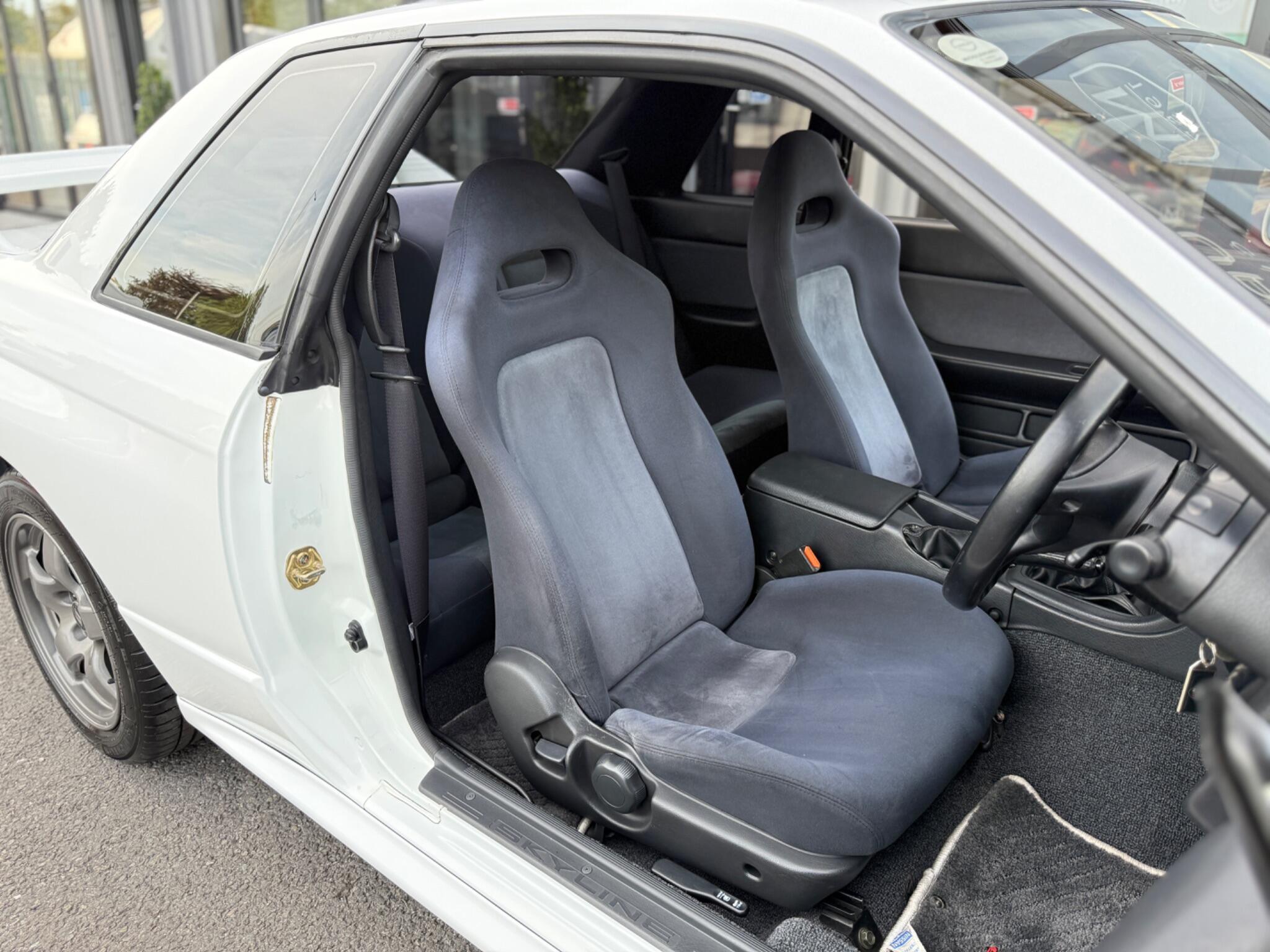 Nissan Skyline view 23