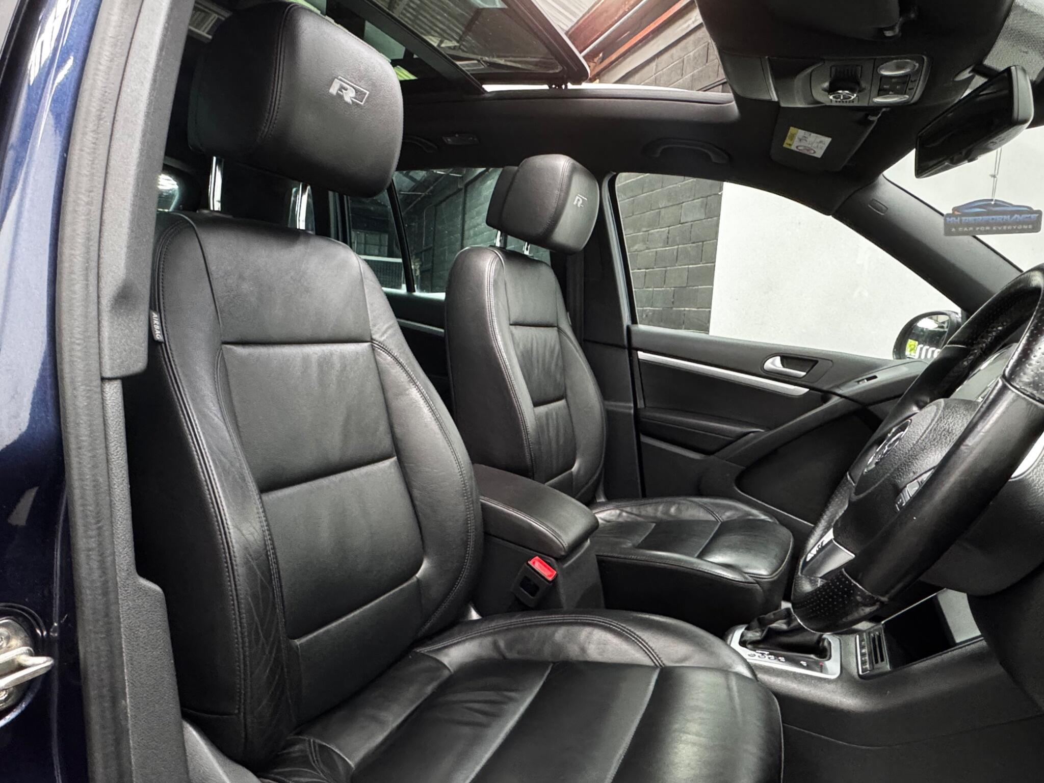 Volkswagen Tiguan view 16