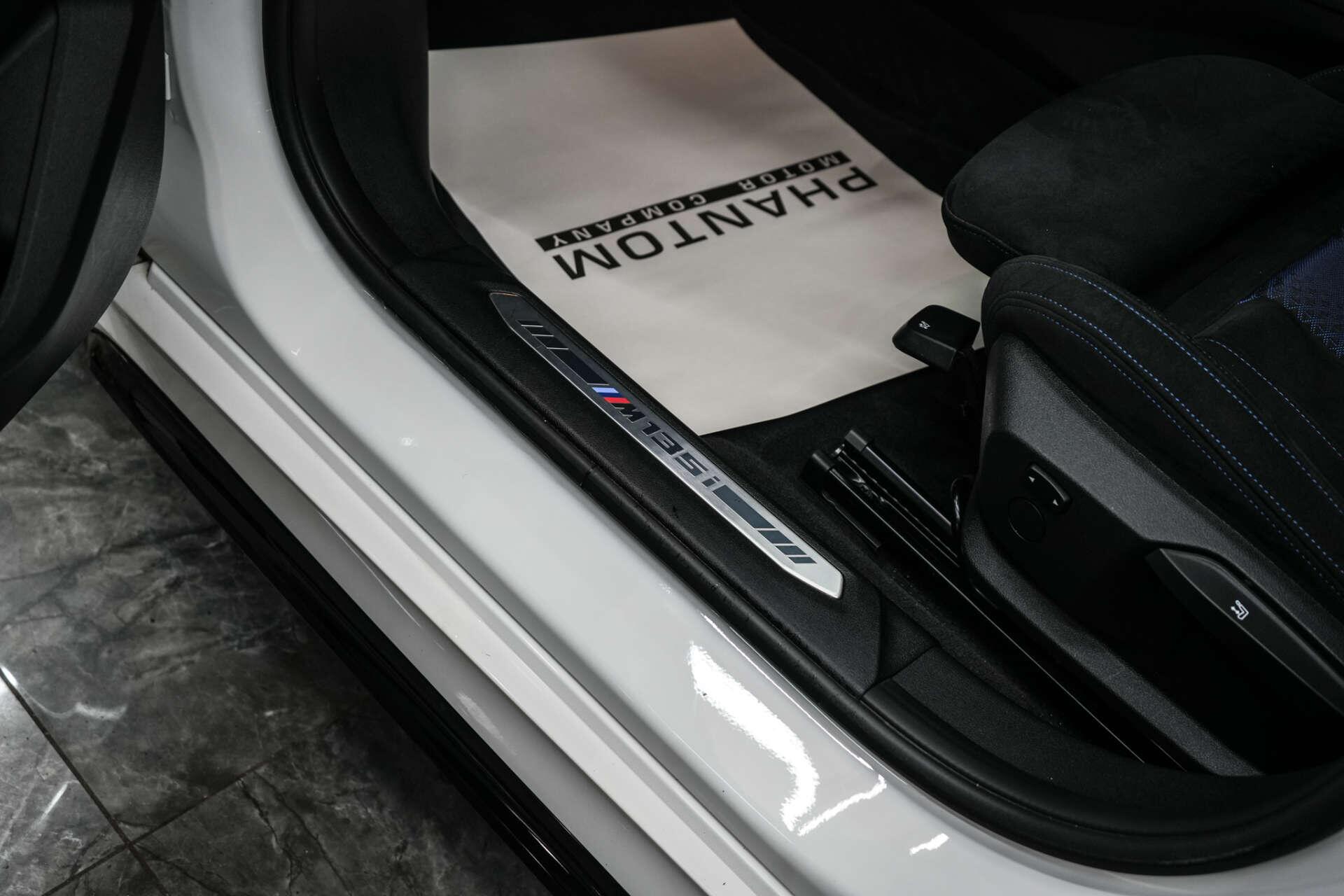 BMW 1 Series view 27