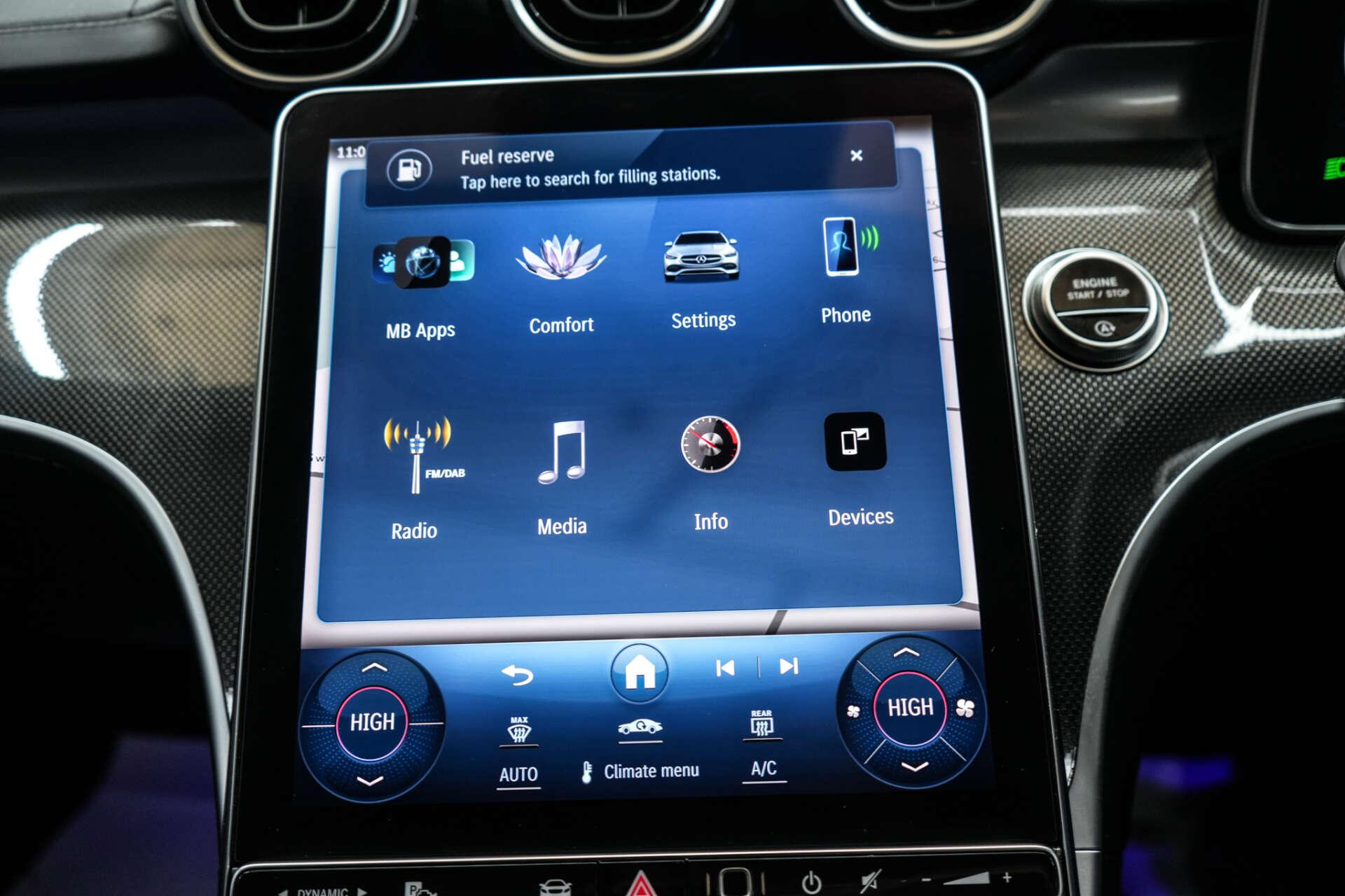Mercedes-Benz C-Class view 28