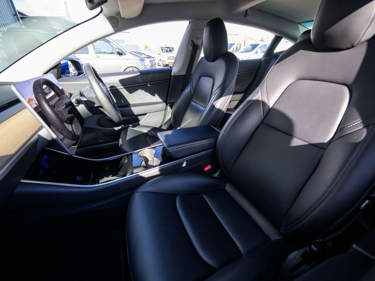 Tesla Model 3 view 17
