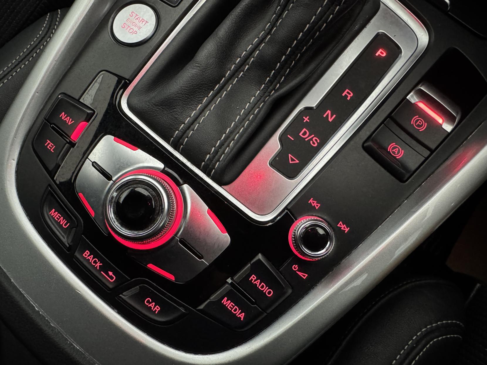 Audi Q5 view 74