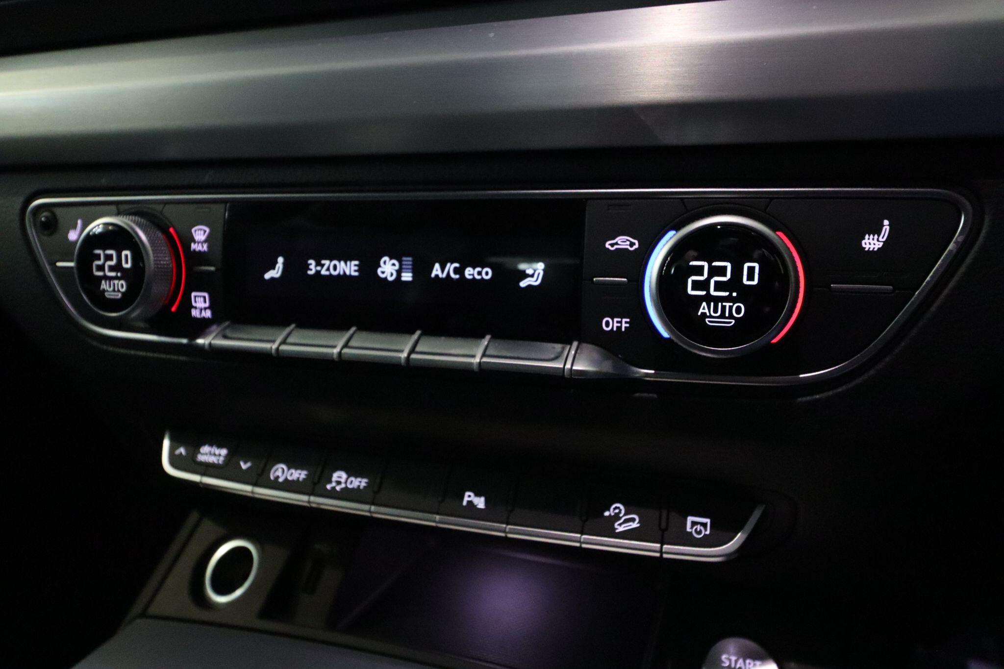 Audi Q5 view 21