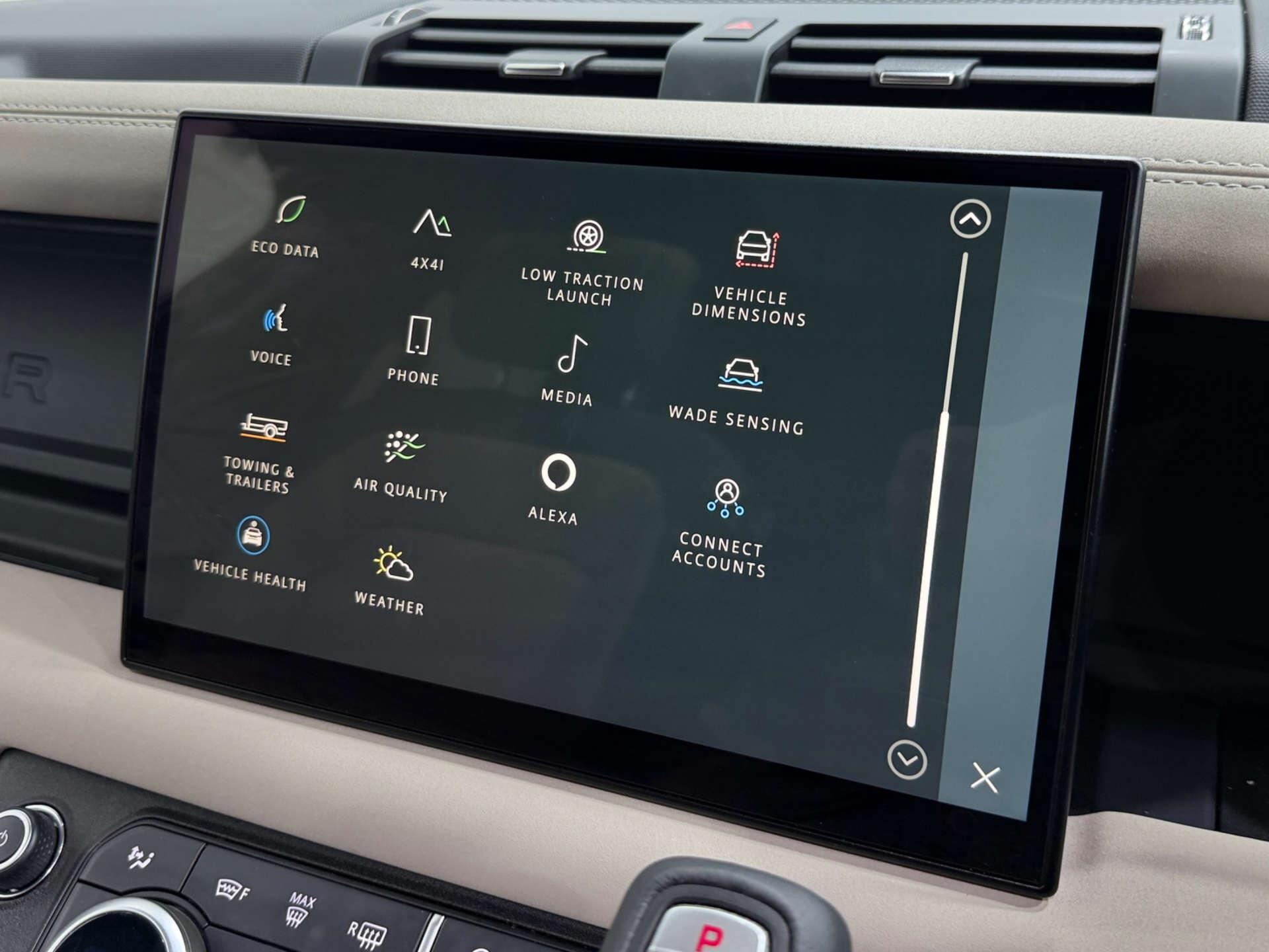 Land Rover Defender view 50